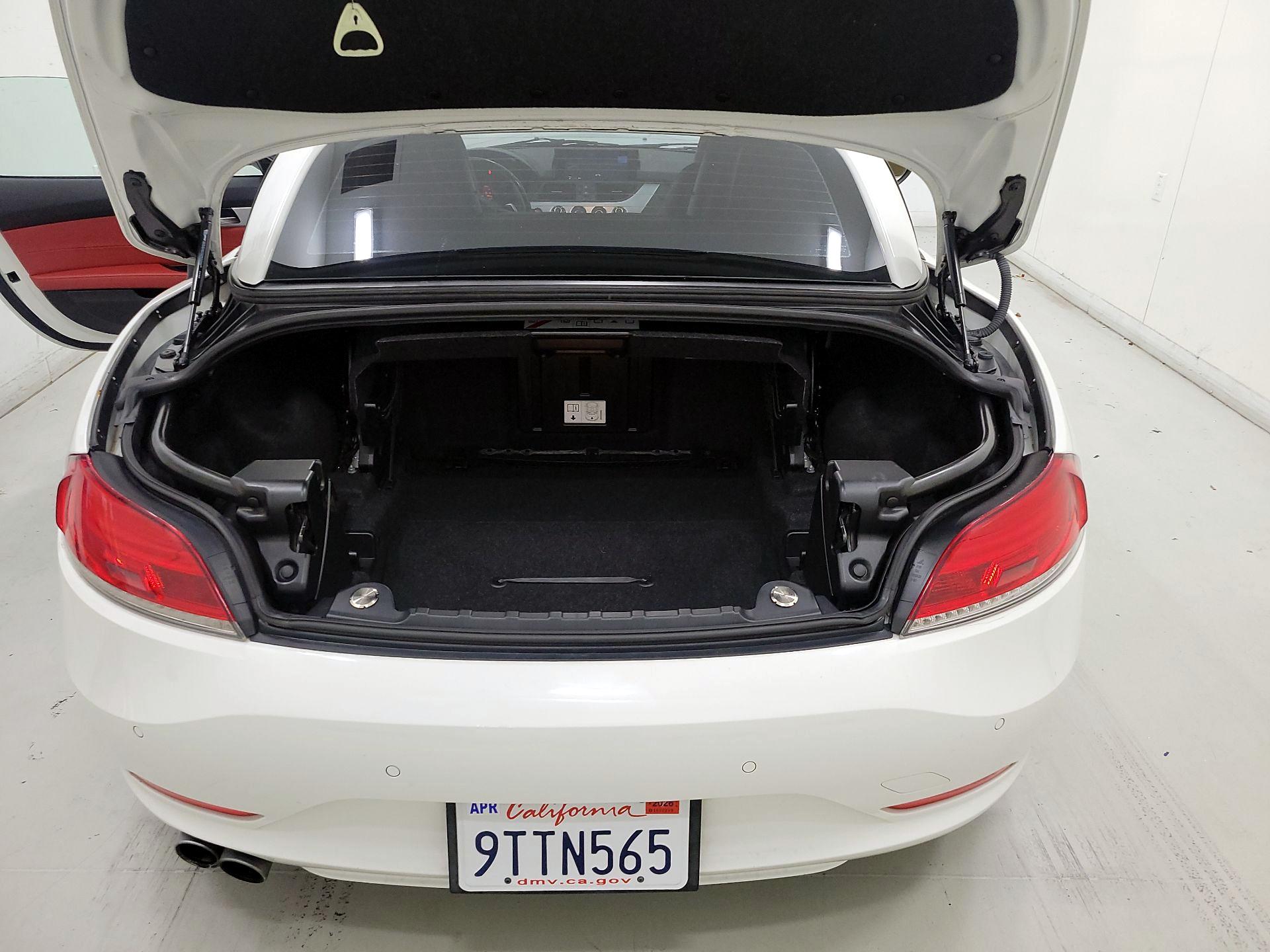 Thumbnail: 2015 BMW Z4 - 19