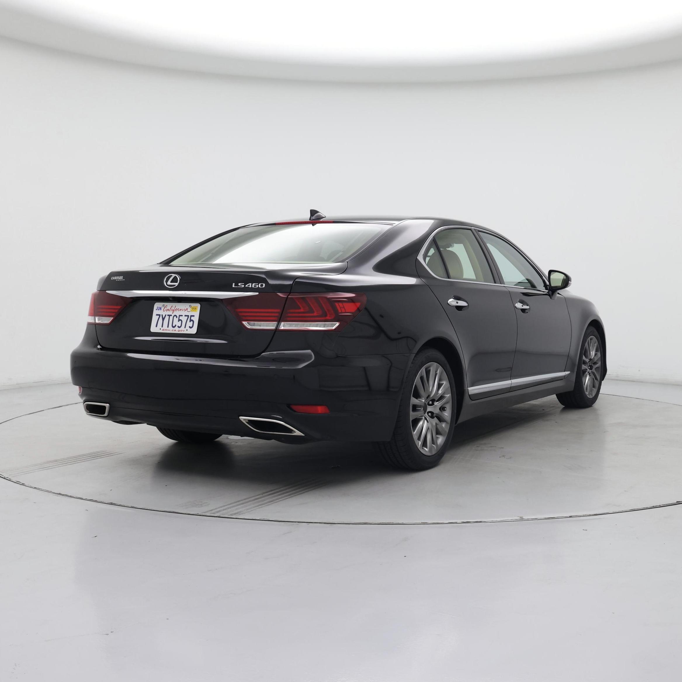 Thumbnail: 2017 Lexus LS - 8