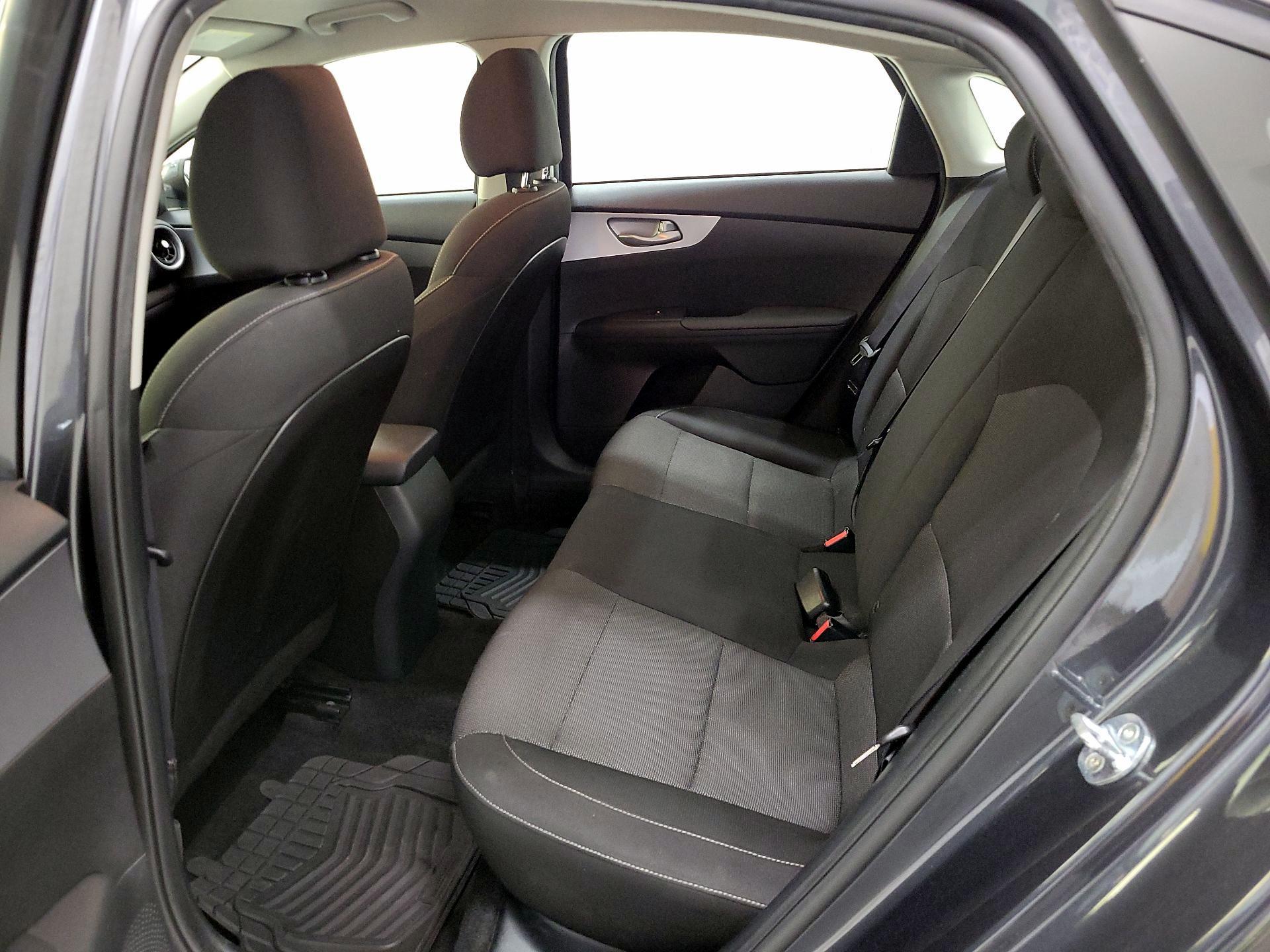 Thumbnail: 2023 Kia Forte - 19