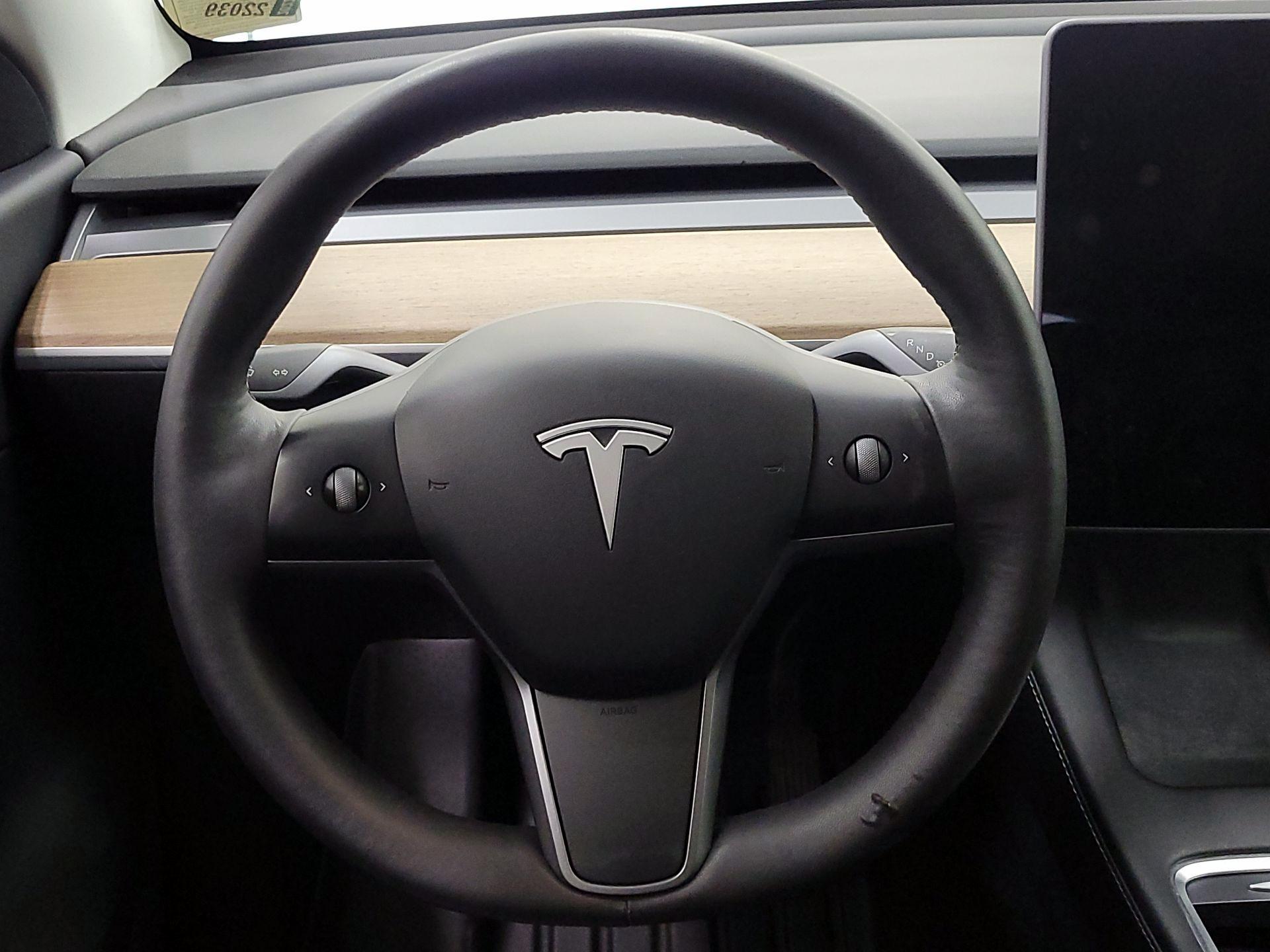 Thumbnail: 2021 Tesla Model Y - 10