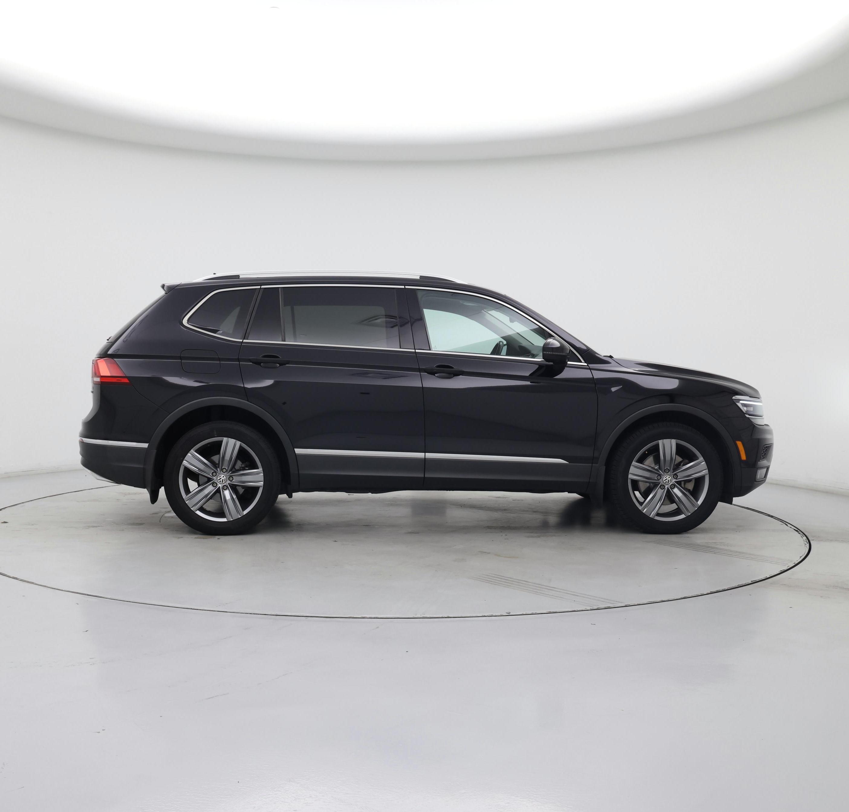 Thumbnail: 2018 Volkswagen Tiguan - 7
