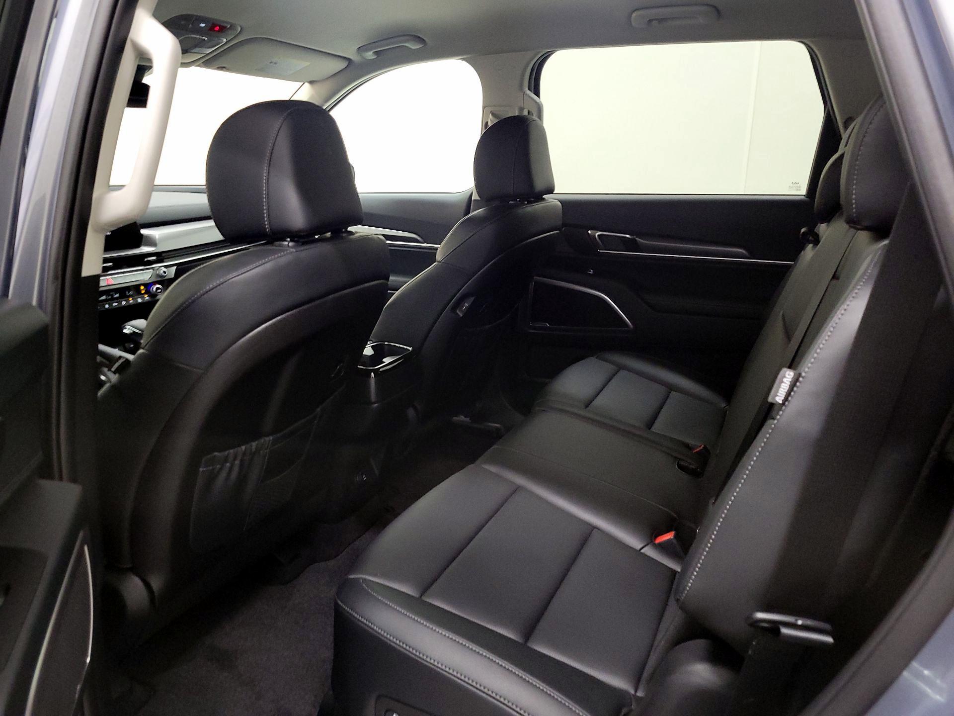 Thumbnail: 2025 Kia Telluride - 20