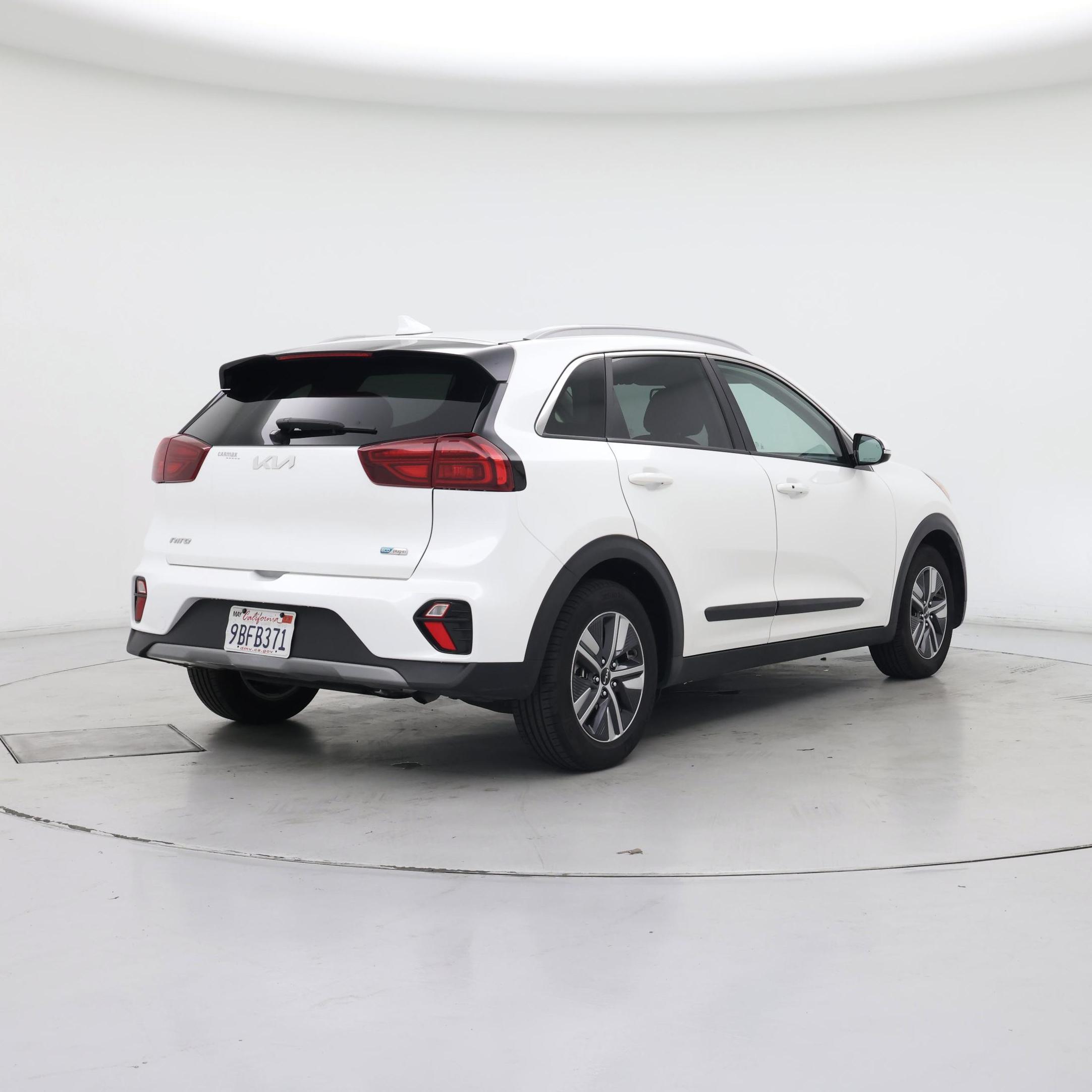 Thumbnail: 2022 Kia Niro - 8