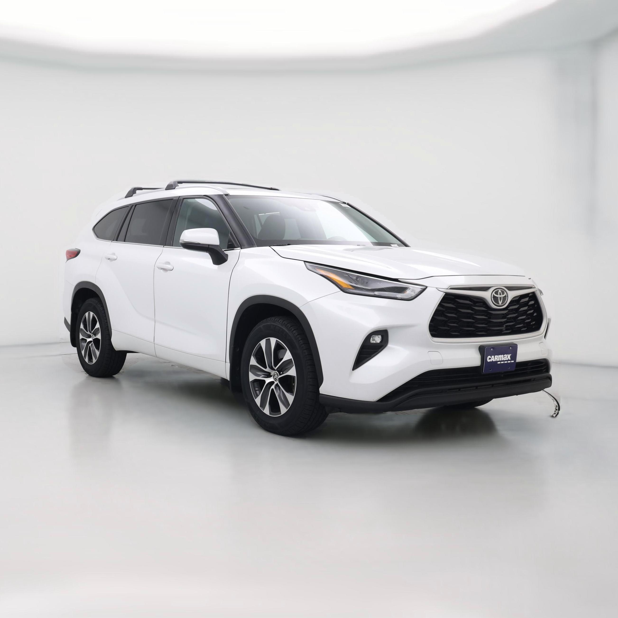 Thumbnail: 2022 Toyota Highlander - 1