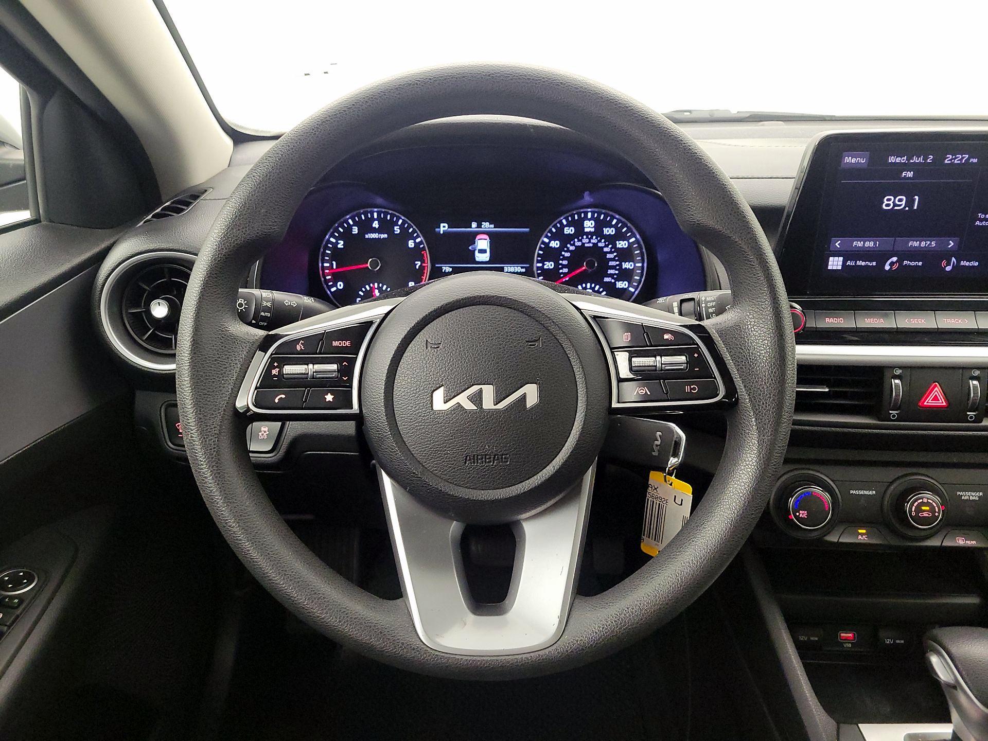 Thumbnail: 2023 Kia Forte - 10