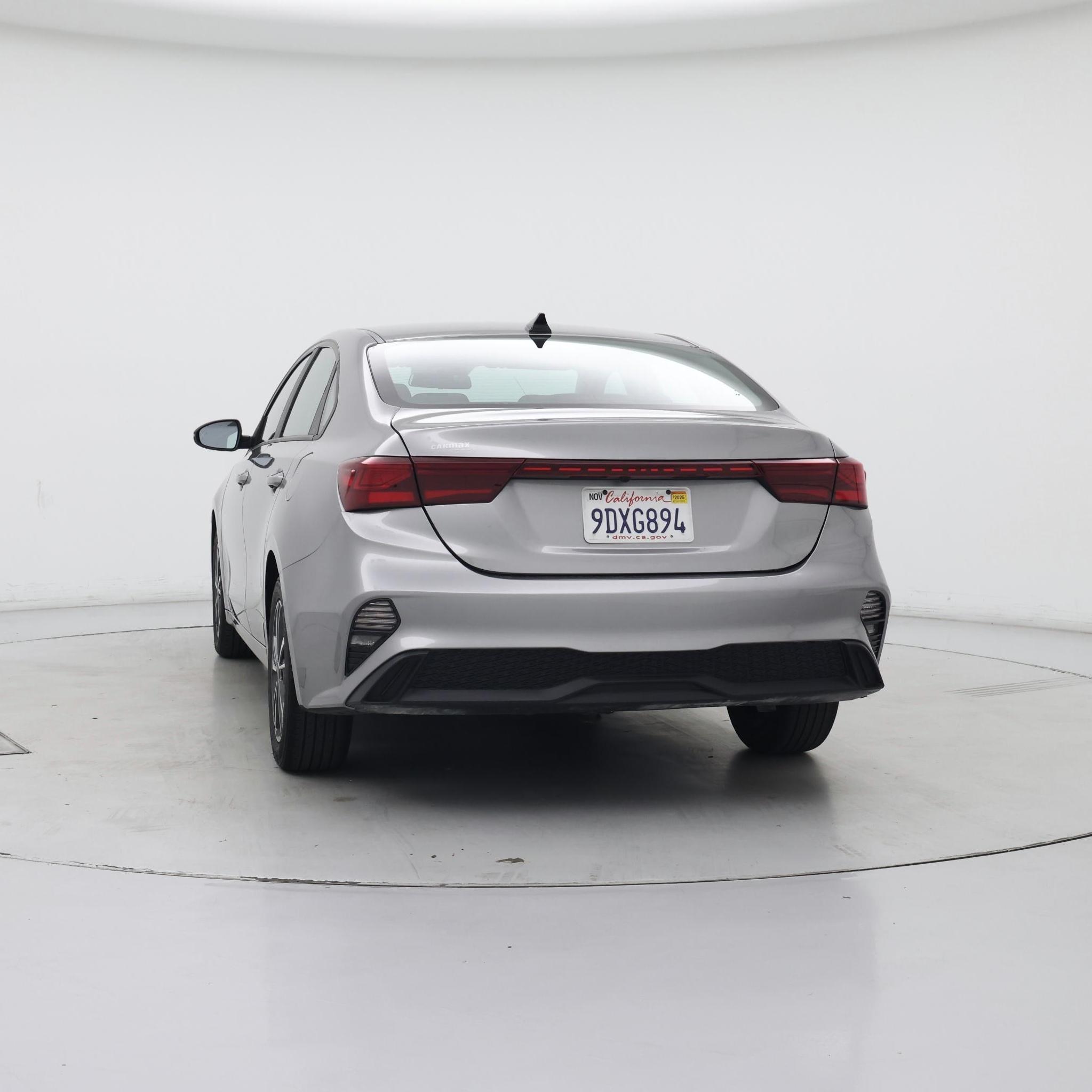 Thumbnail: 2023 Kia Forte - 6
