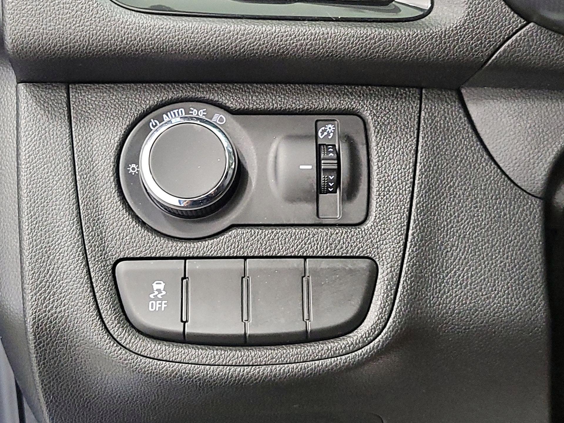 Thumbnail: 2016 Chevrolet Spark - 13