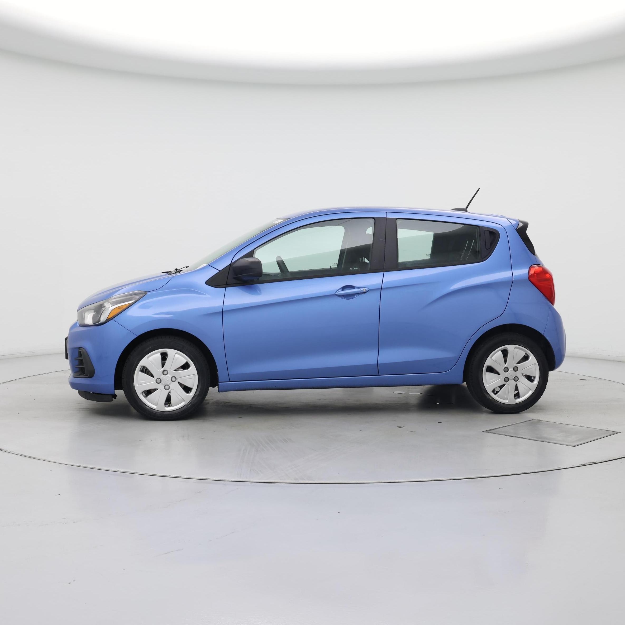 Thumbnail: 2016 Chevrolet Spark - 3