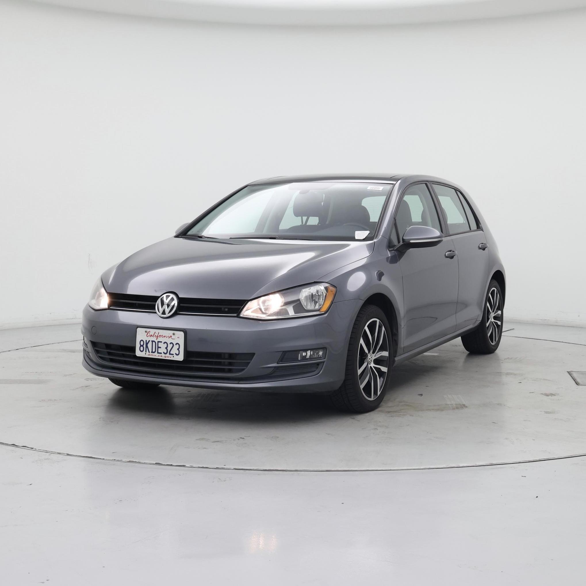 Thumbnail: 2016 Volkswagen Golf - 4