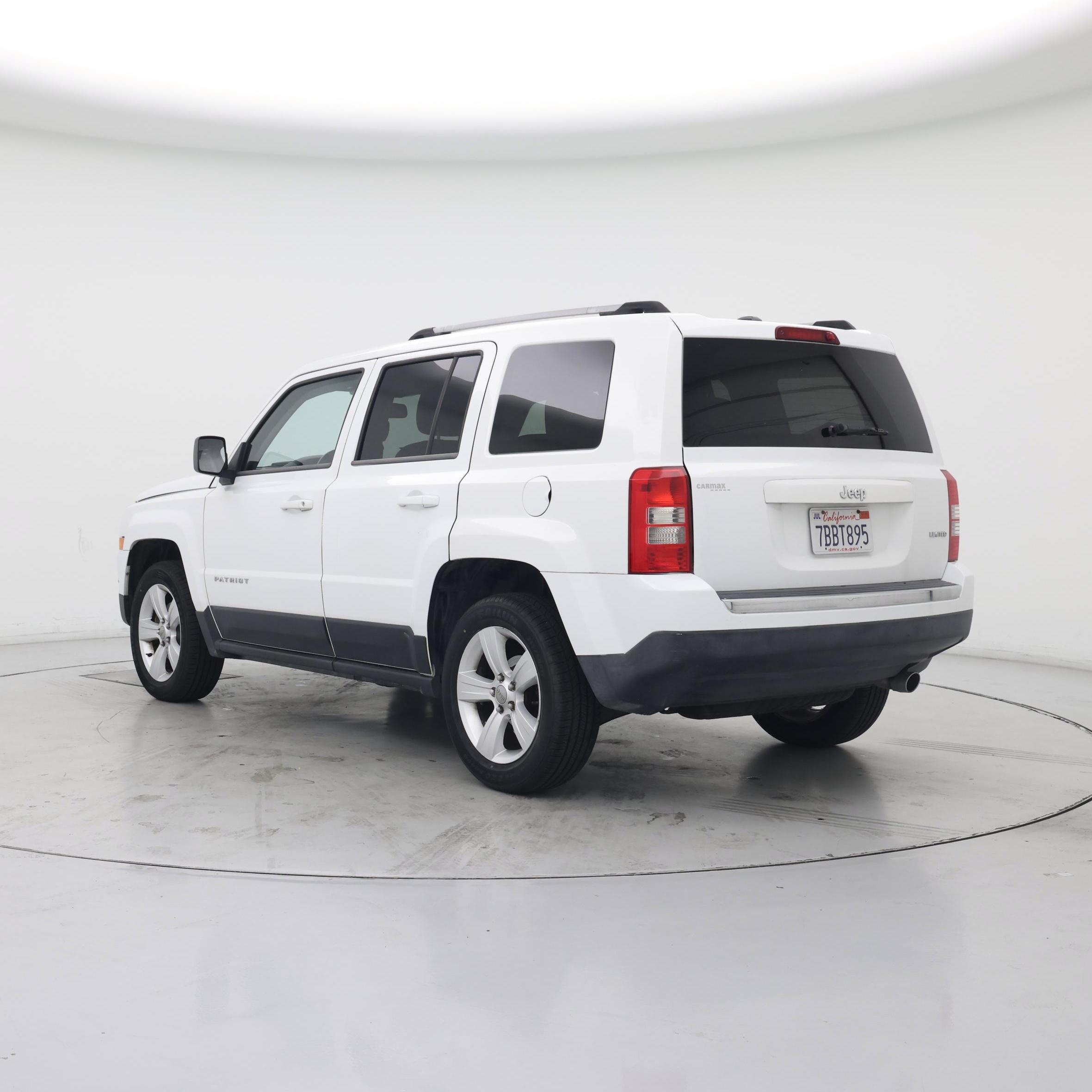 Thumbnail: 2014 Jeep Patriot - 2