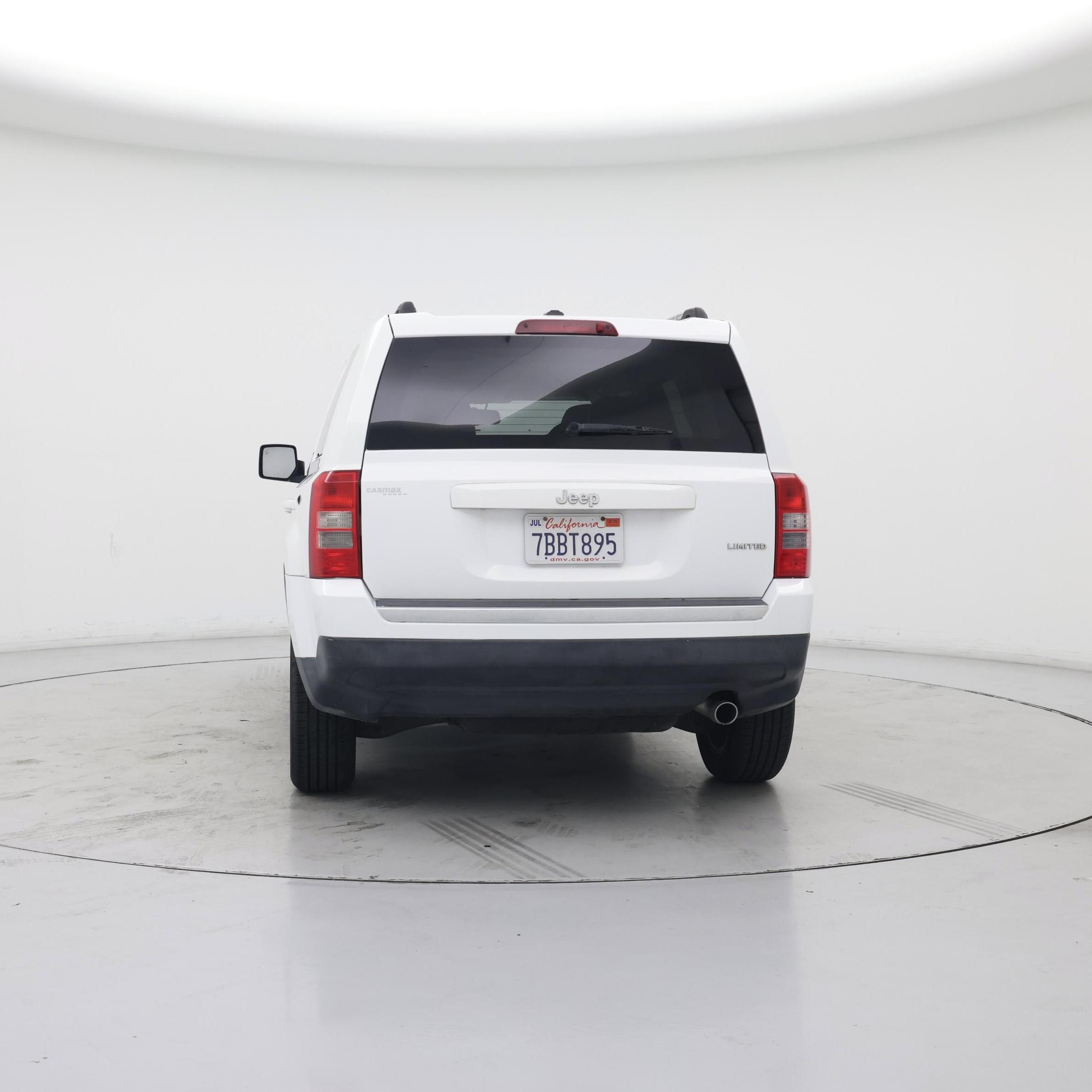 Thumbnail: 2014 Jeep Patriot - 6