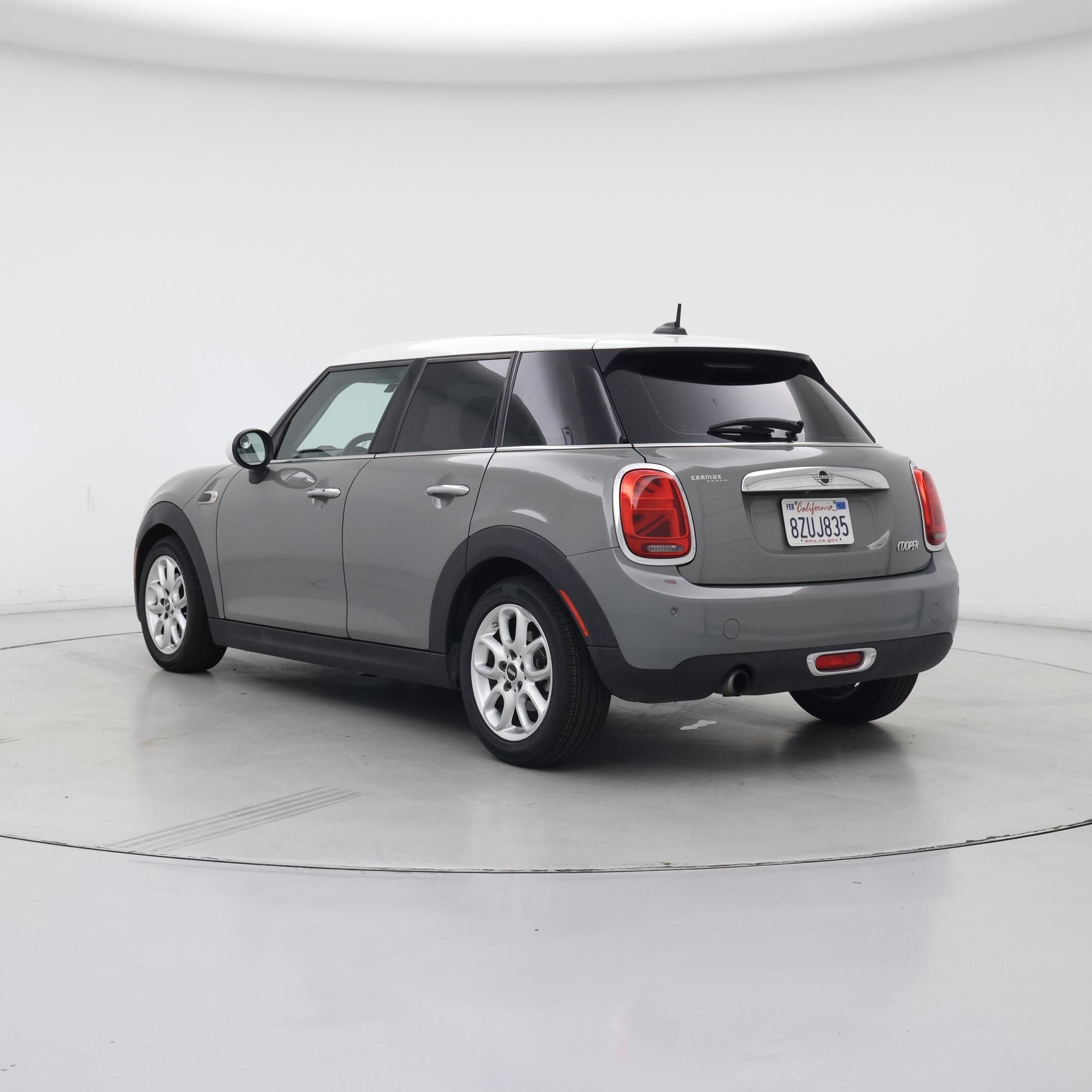 Thumbnail: 2019 MINI Cooper Hardtop - 2