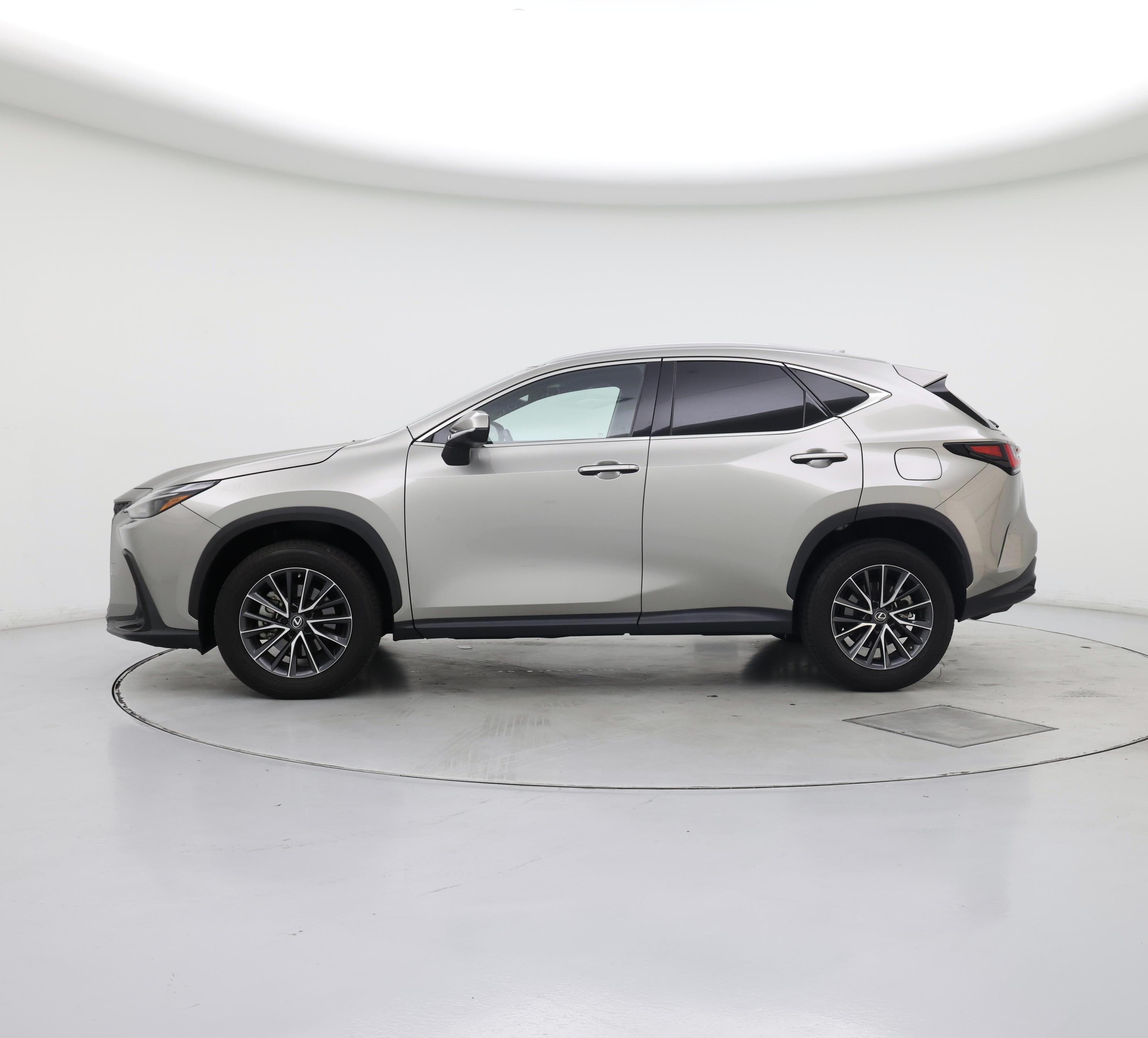 Thumbnail: 2022 Lexus NX - 3