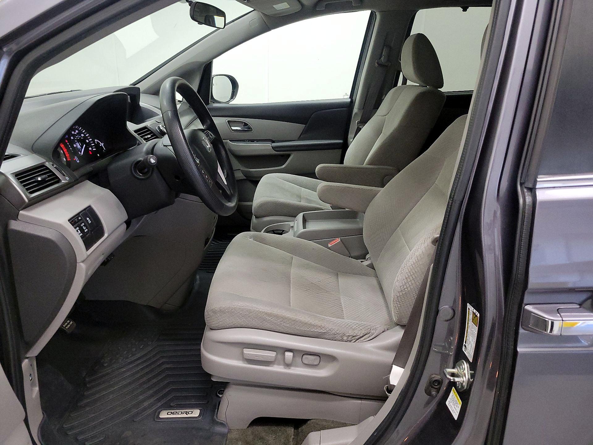 Thumbnail: 2016 Honda Odyssey - 11
