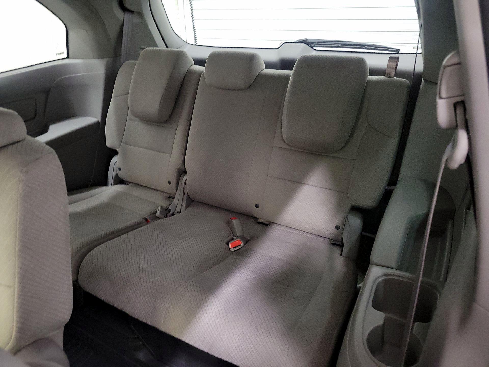 Thumbnail: 2016 Honda Odyssey - 19