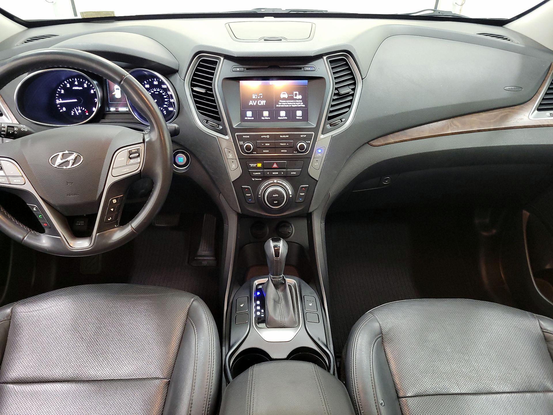 Thumbnail: 2018 Hyundai Santa Fe - 9