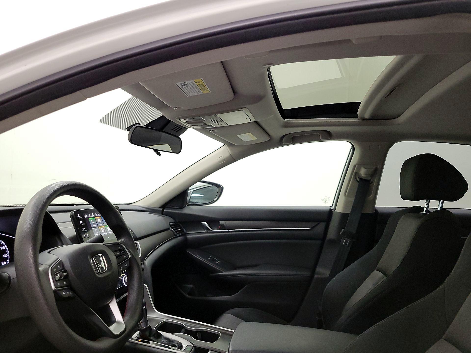 Thumbnail: 2018 Honda Accord - 19