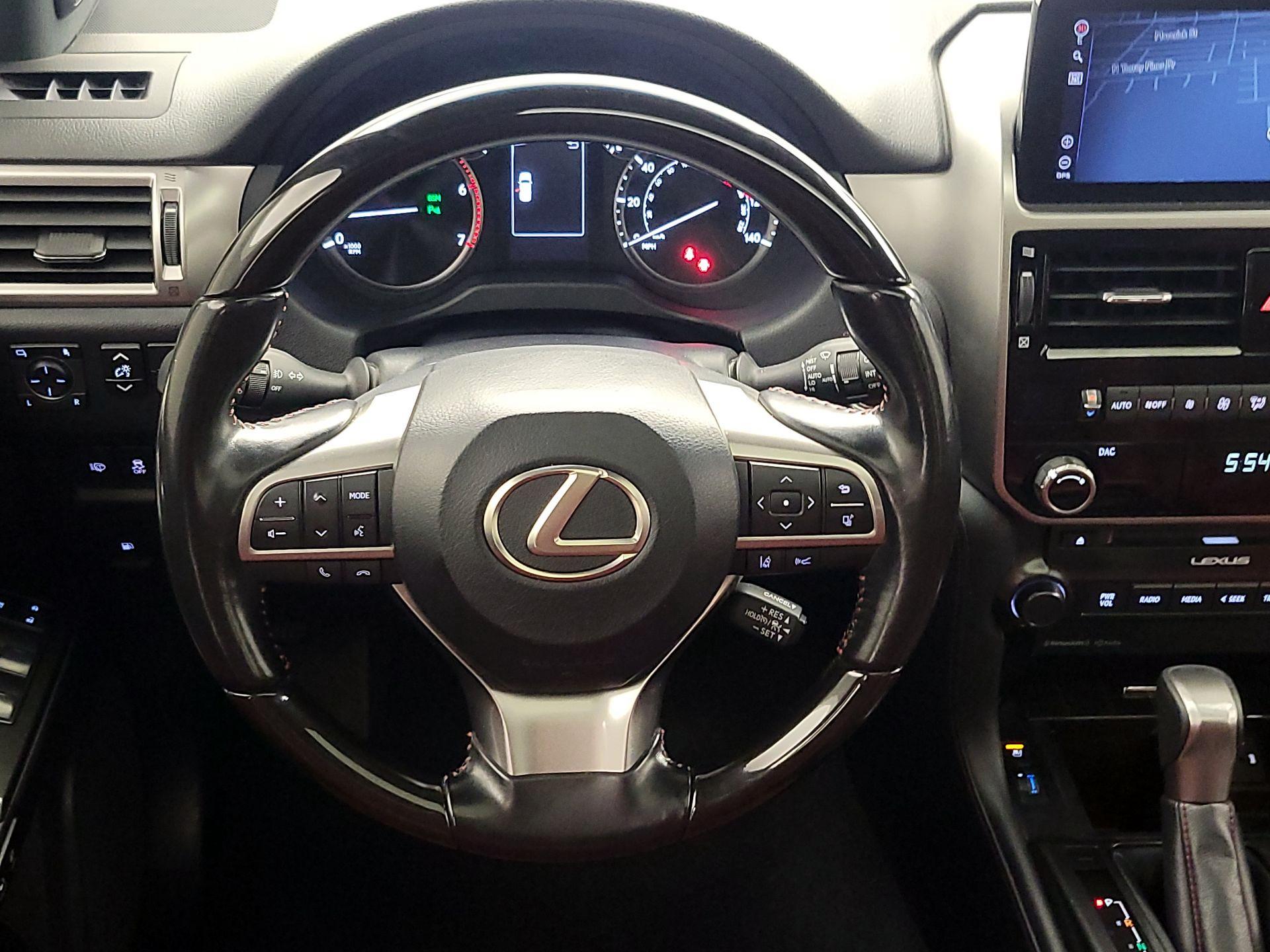 Thumbnail: 2022 Lexus GX - 10