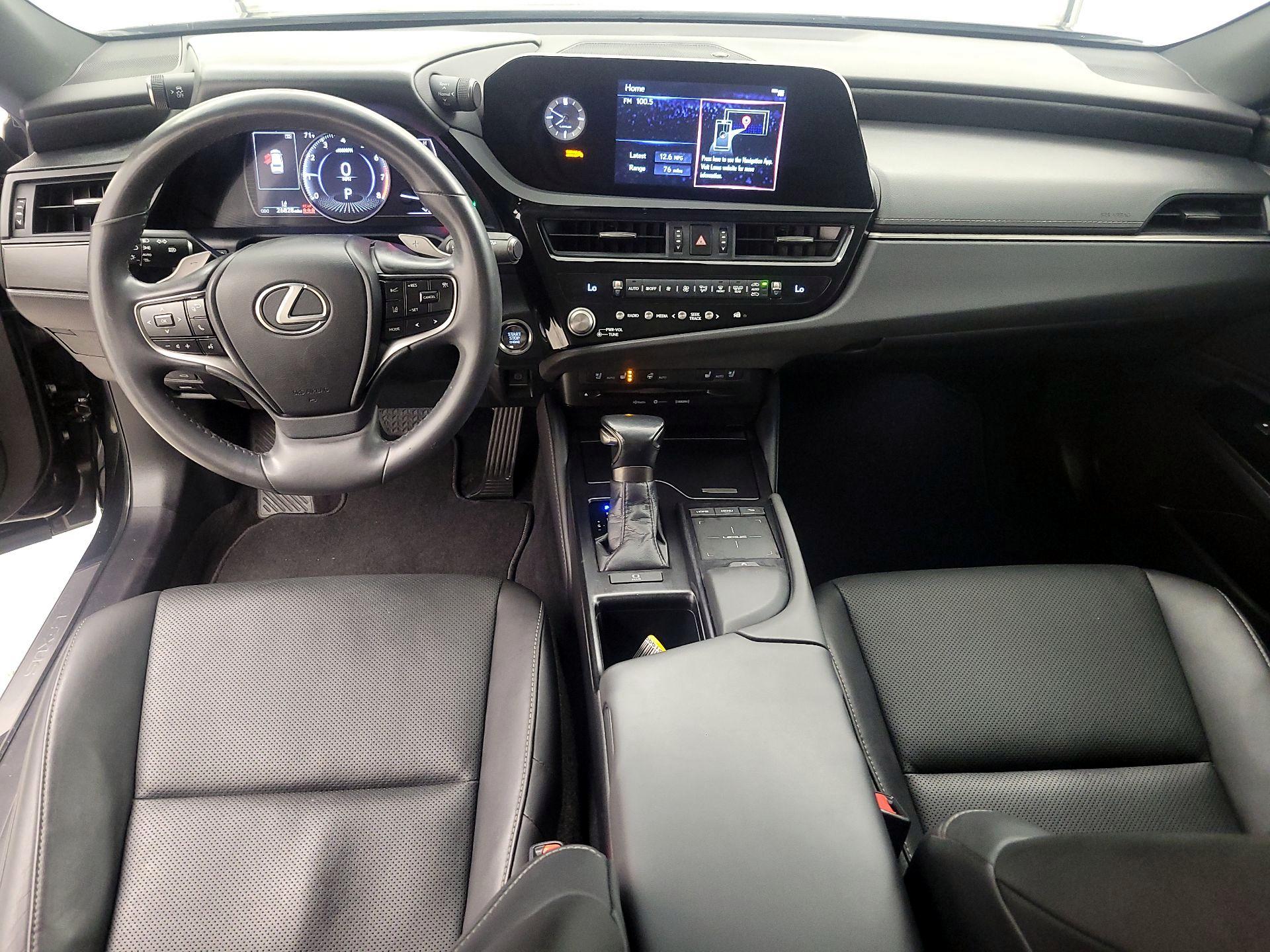 Thumbnail: 2022 Lexus ES - 9