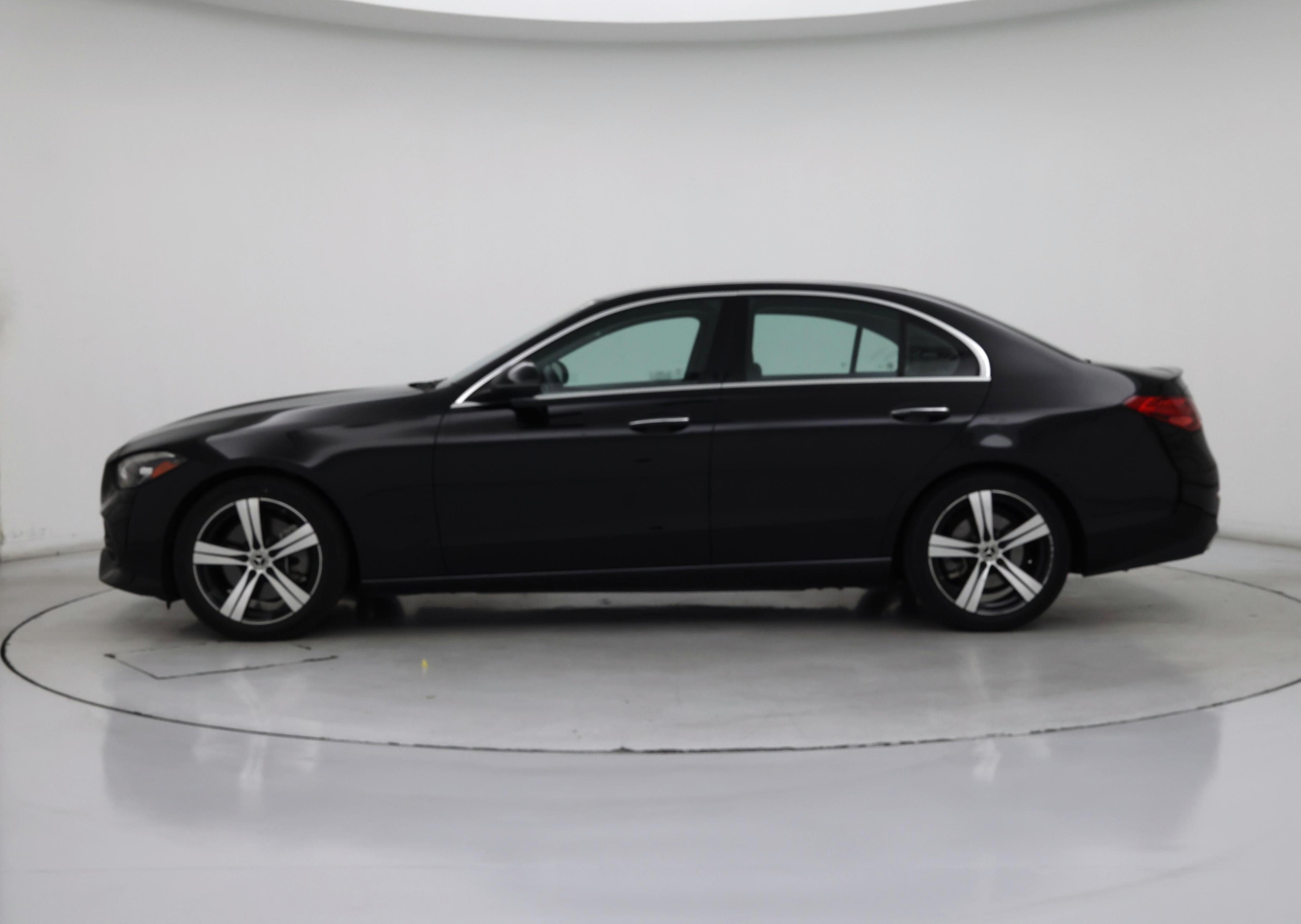 Thumbnail: 2022 Mercedes-Benz C-Class - 3