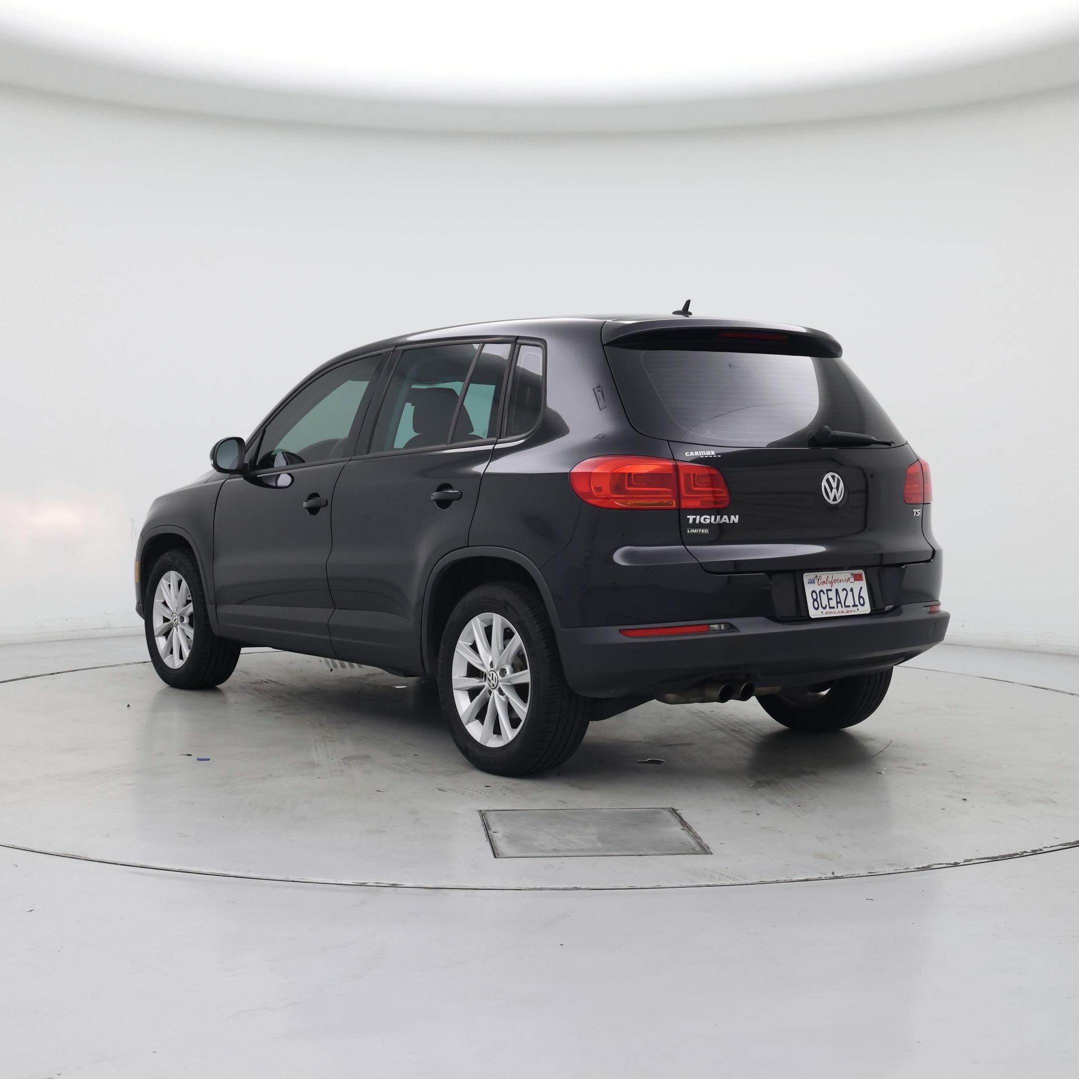 Thumbnail: 2017 Volkswagen Tiguan - 2