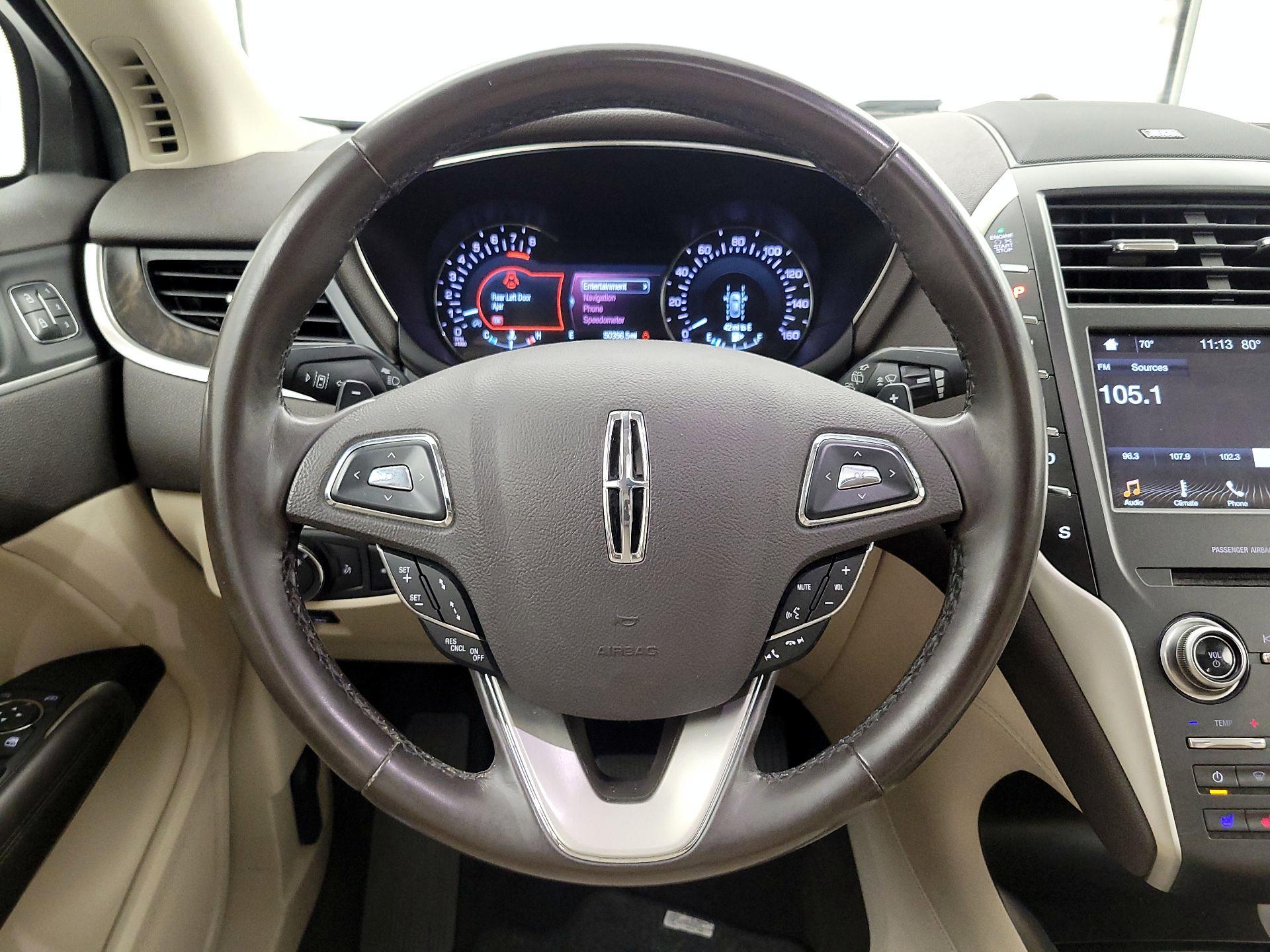 Thumbnail: 2019 Lincoln MKC - 10