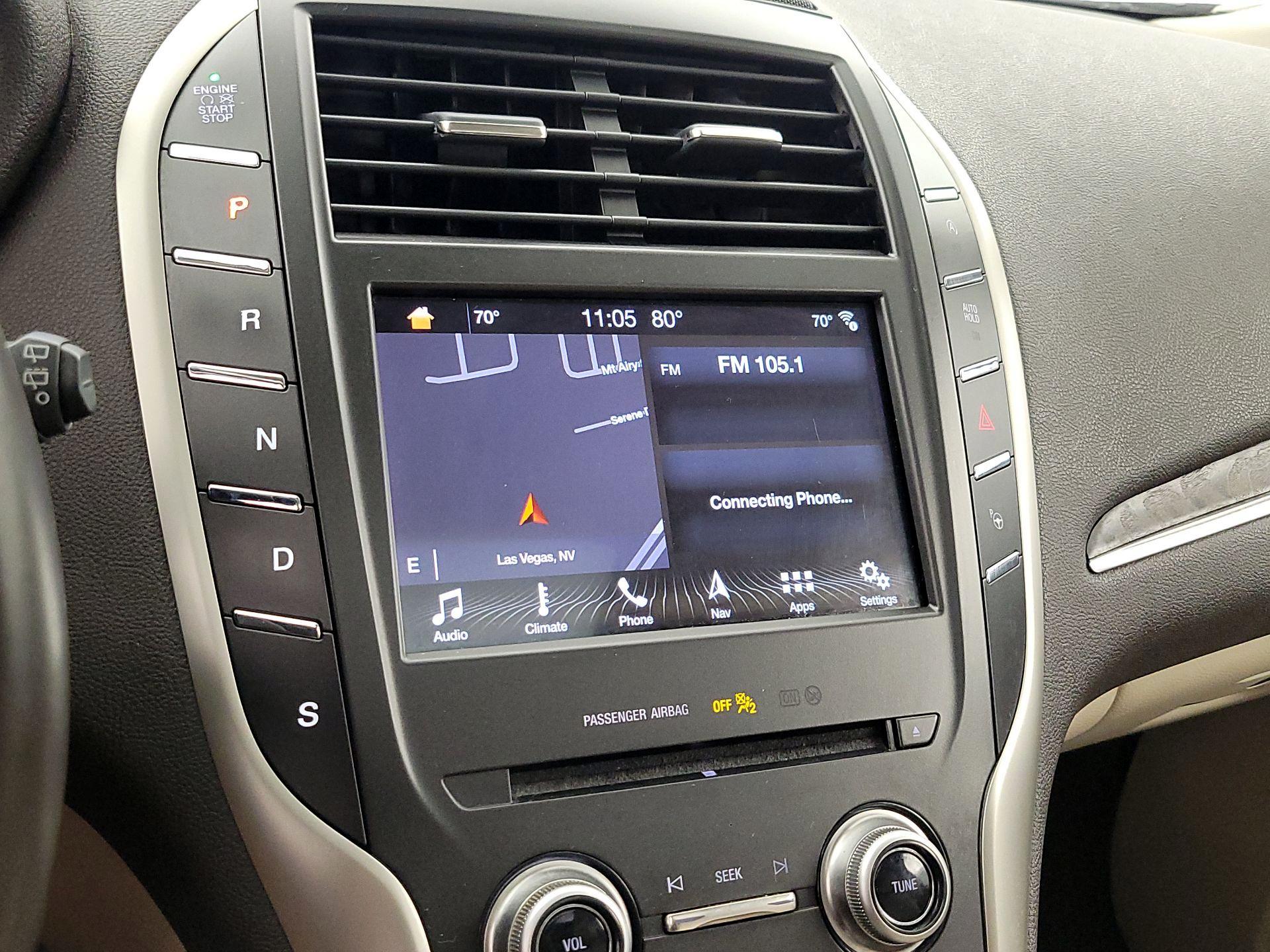 Thumbnail: 2019 Lincoln MKC - 16