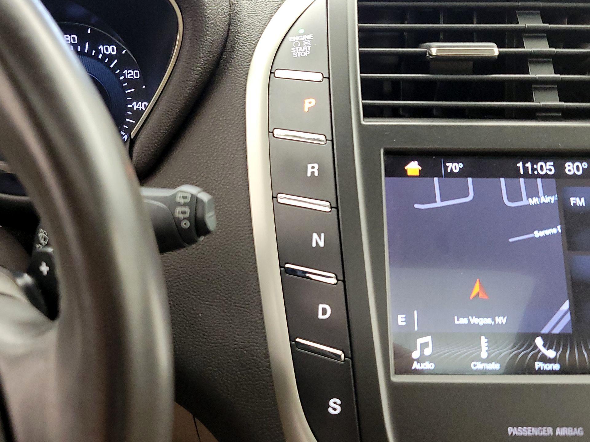 Thumbnail: 2019 Lincoln MKC - 18