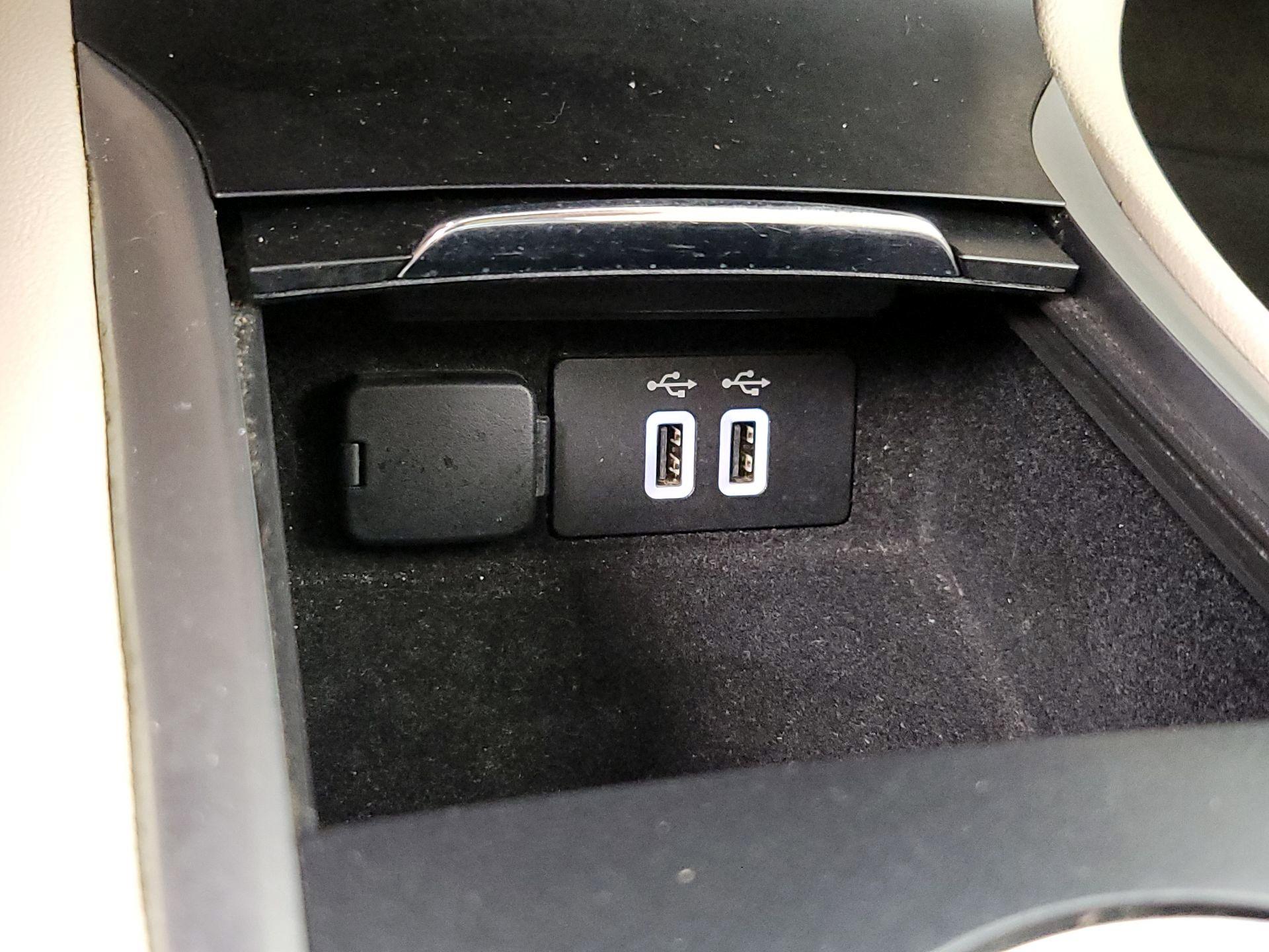 Thumbnail: 2019 Lincoln MKC - 19
