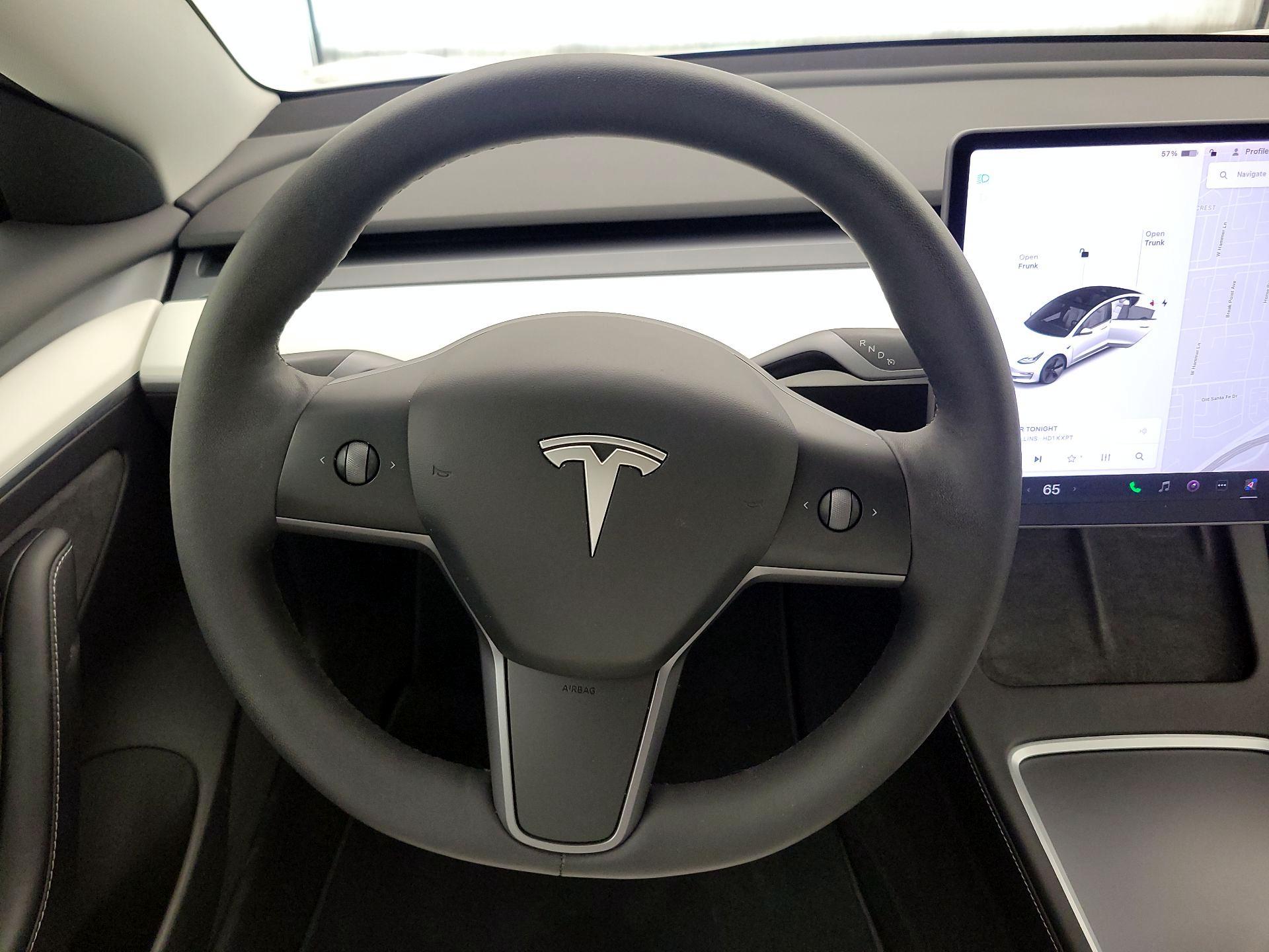 Thumbnail: 2021 Tesla Model 3 - 10