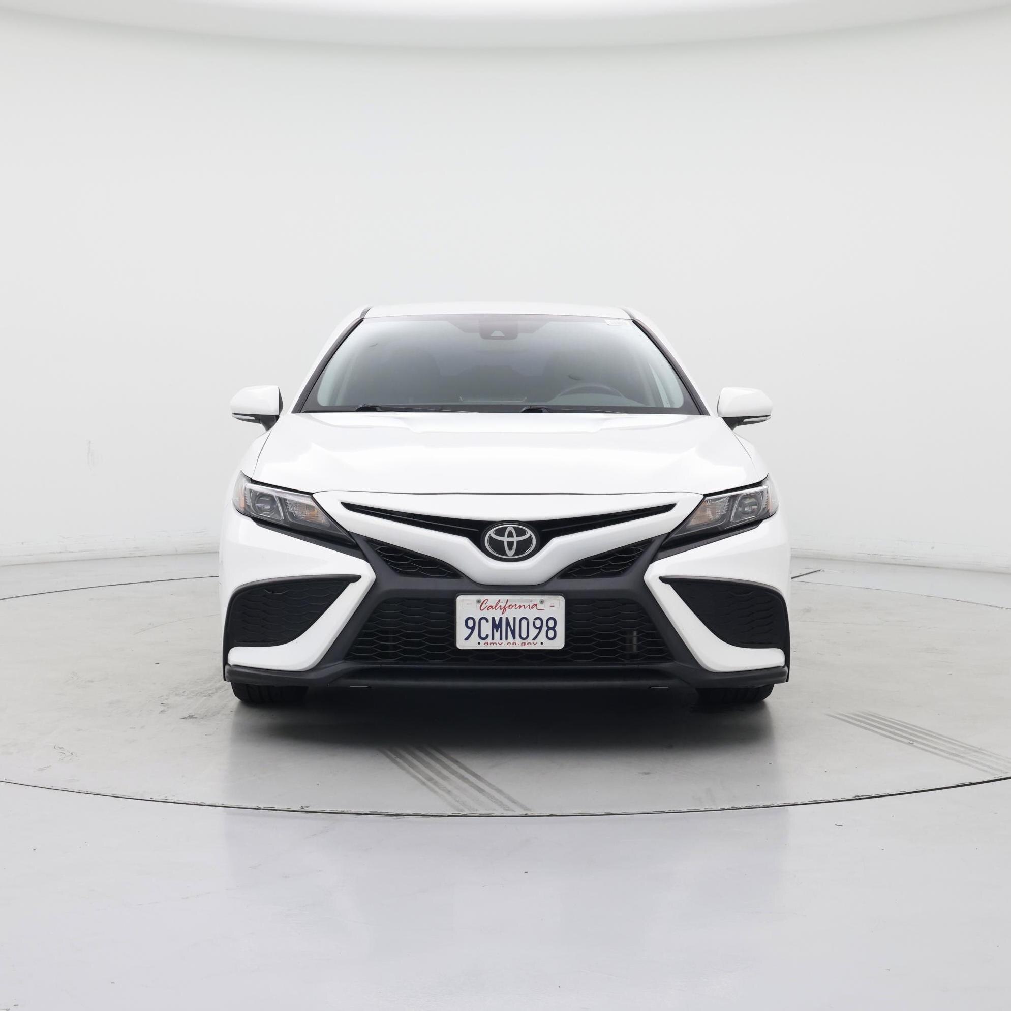 Thumbnail: 2022 Toyota Camry - 5