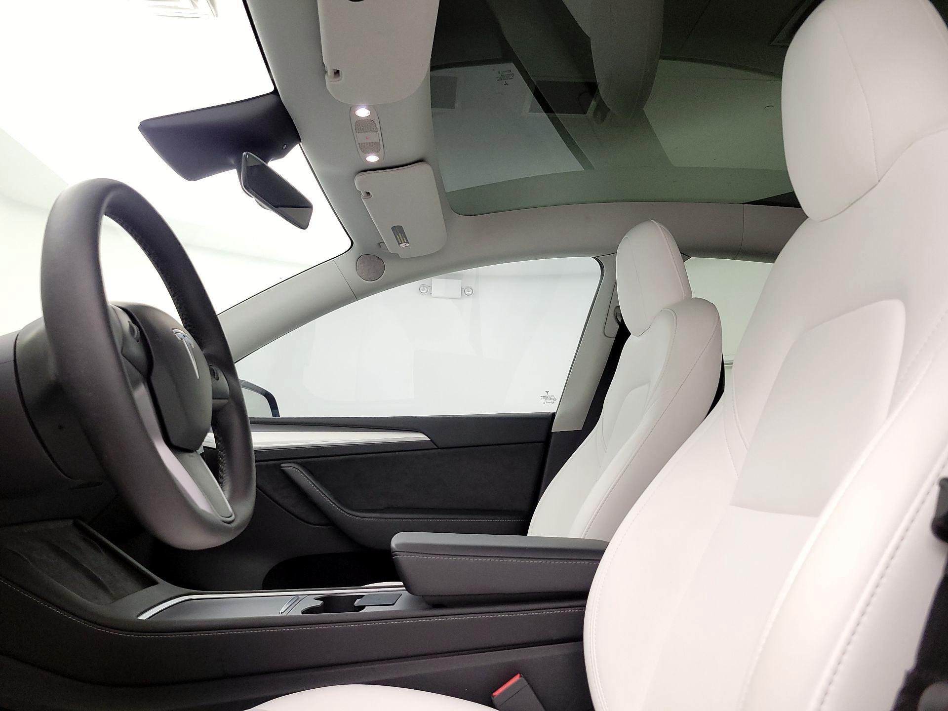 Thumbnail: 2023 Tesla Model Y - 18