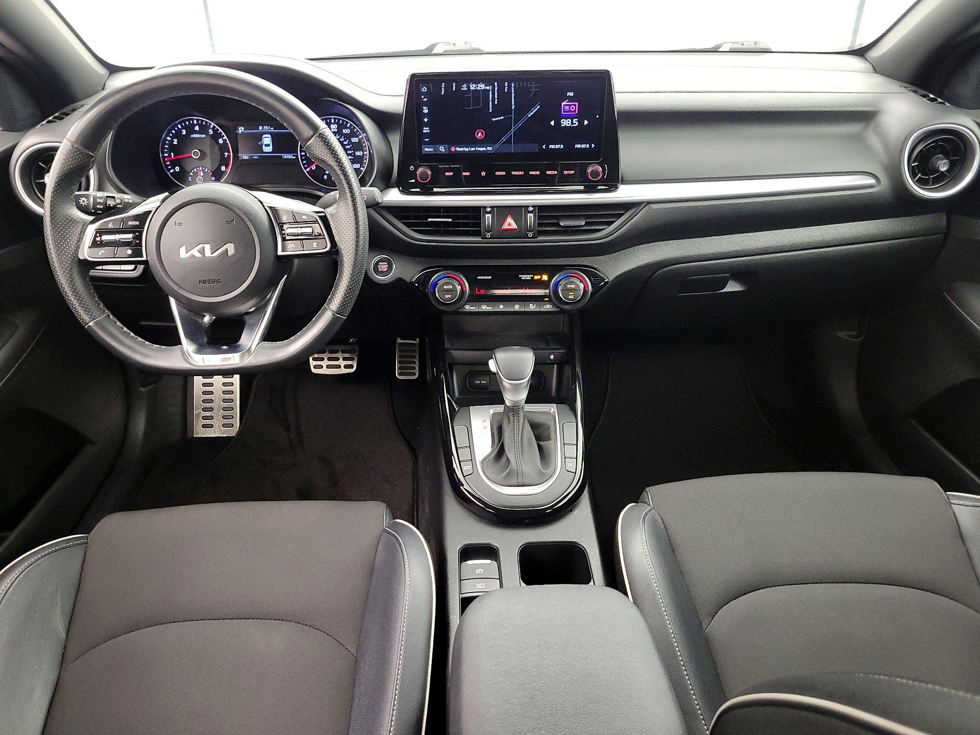 Thumbnail: 2023 Kia Forte - 9