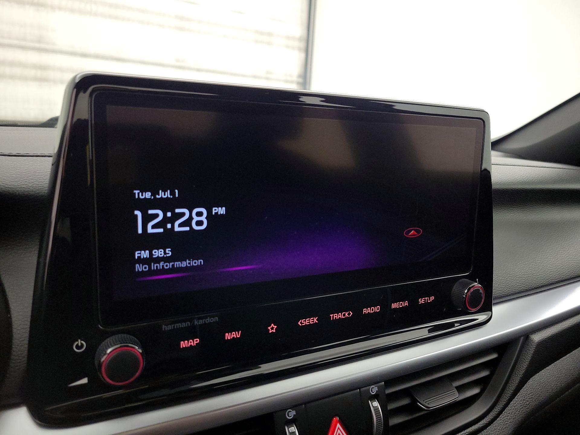 Thumbnail: 2023 Kia Forte - 16