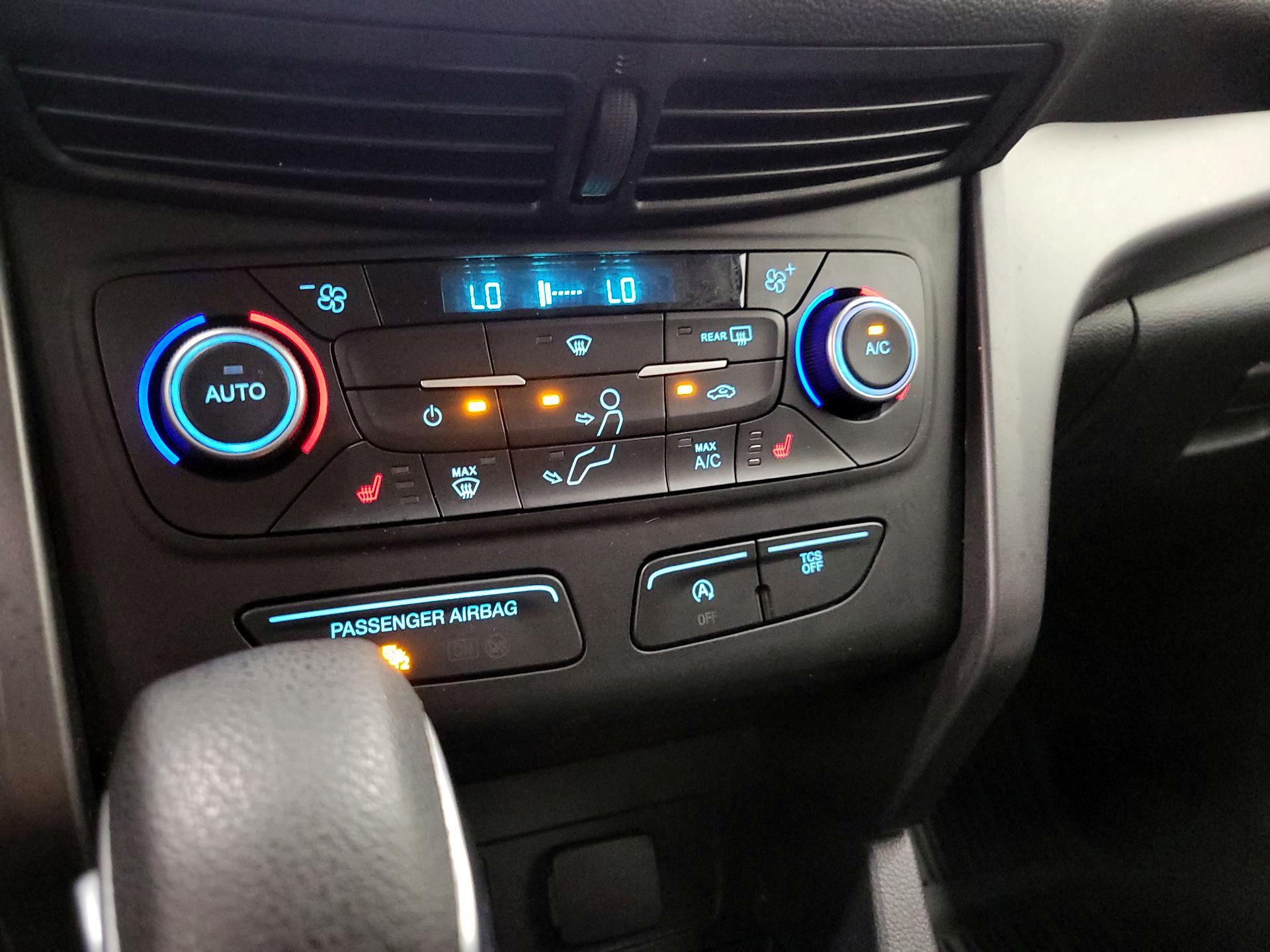 Thumbnail: 2018 Ford Escape - 16