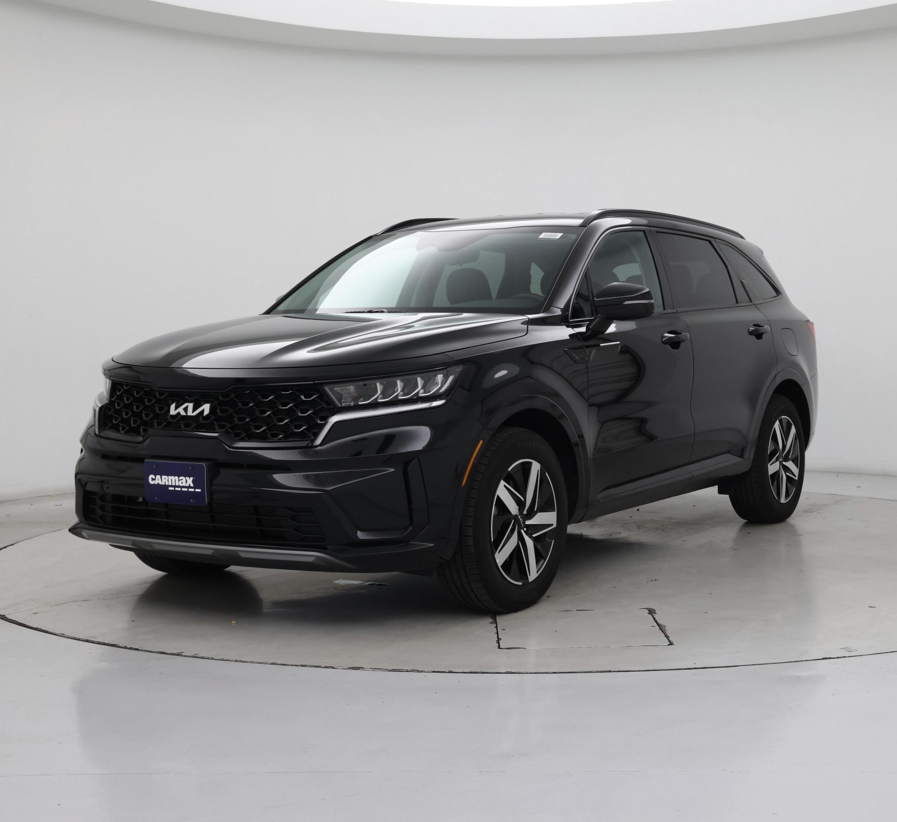Thumbnail: 2023 Kia Sorento - 4