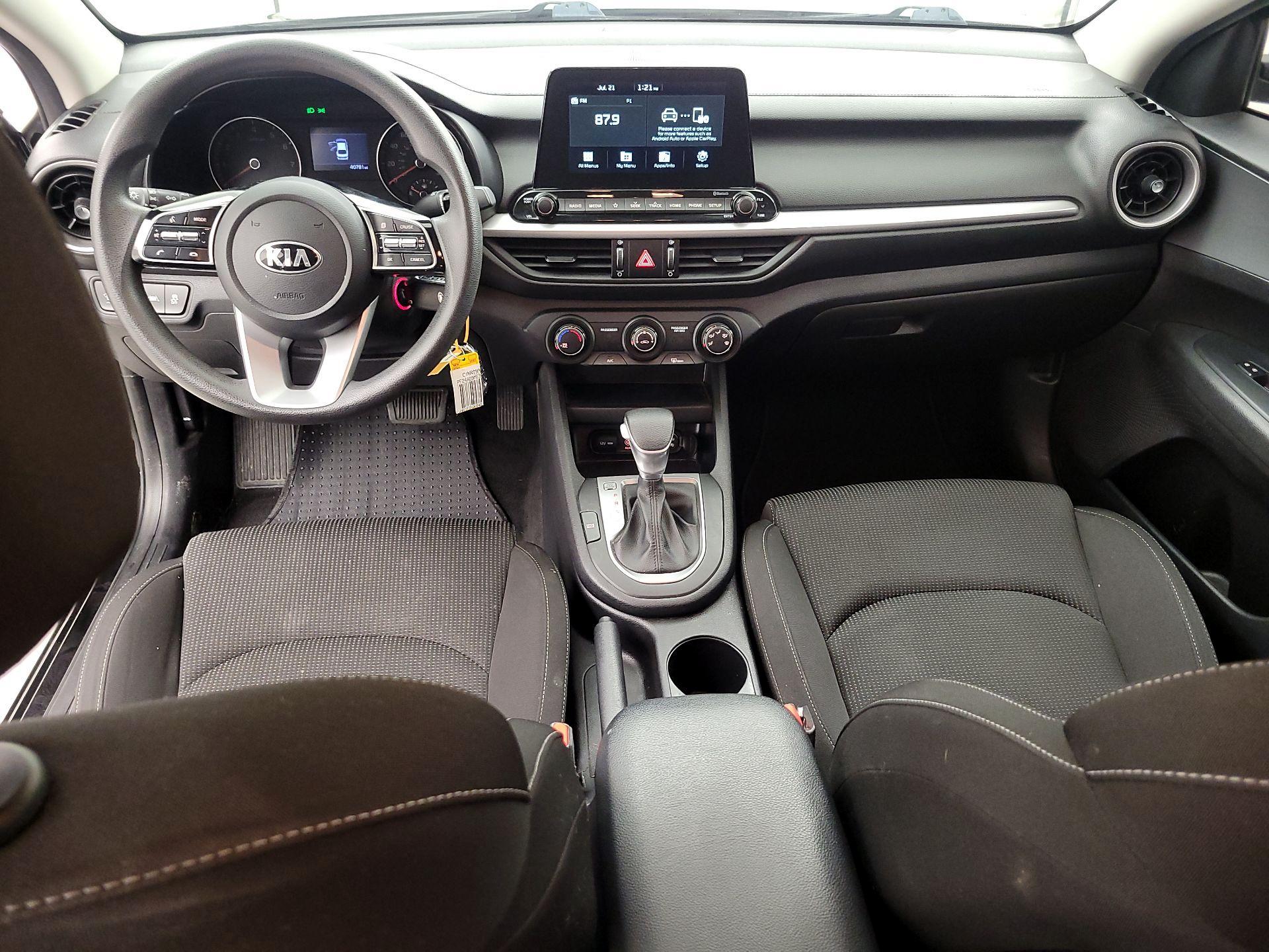 Thumbnail: 2021 Kia Forte - 9