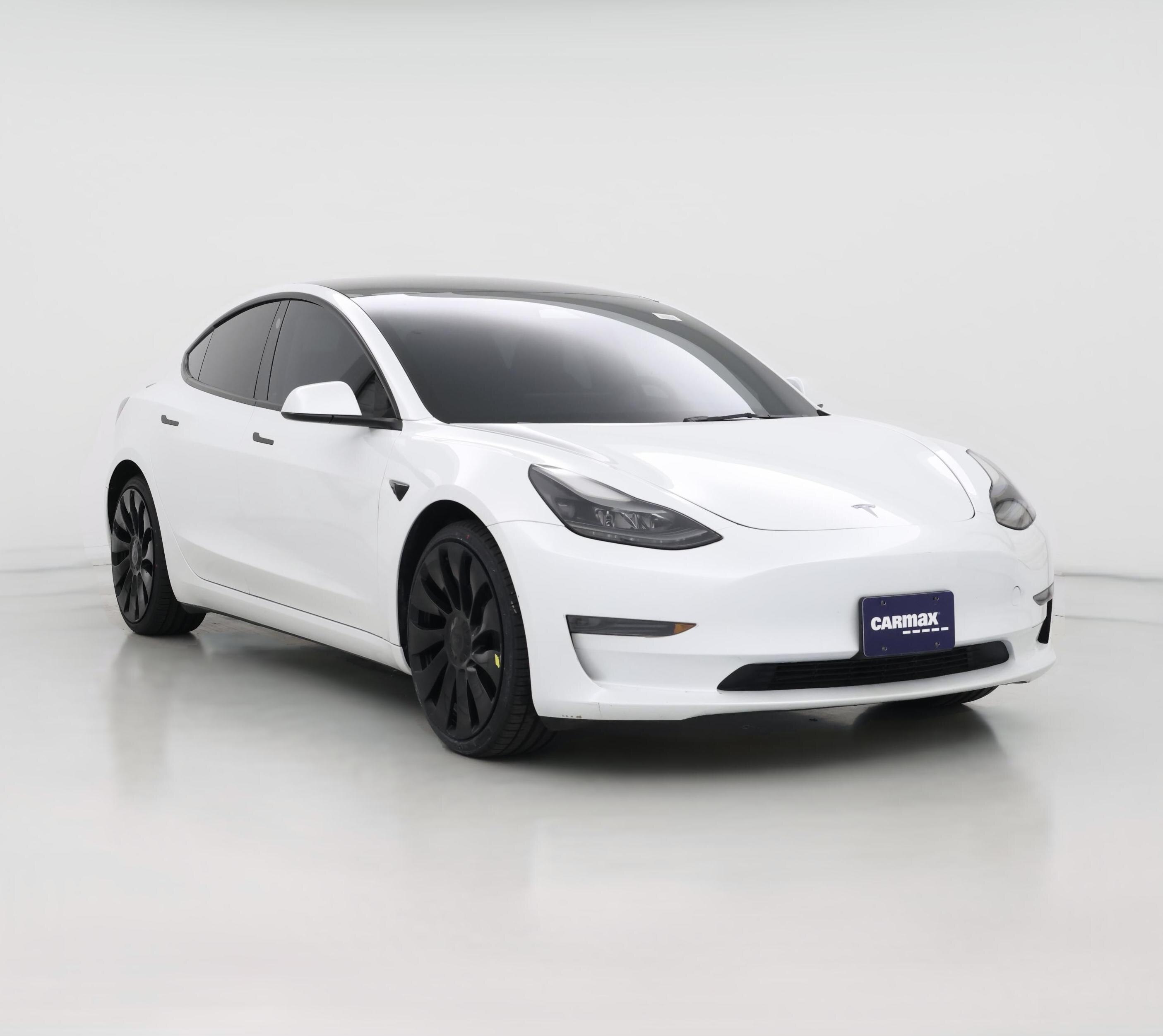 Thumbnail: 2023 Tesla Model 3 - 1