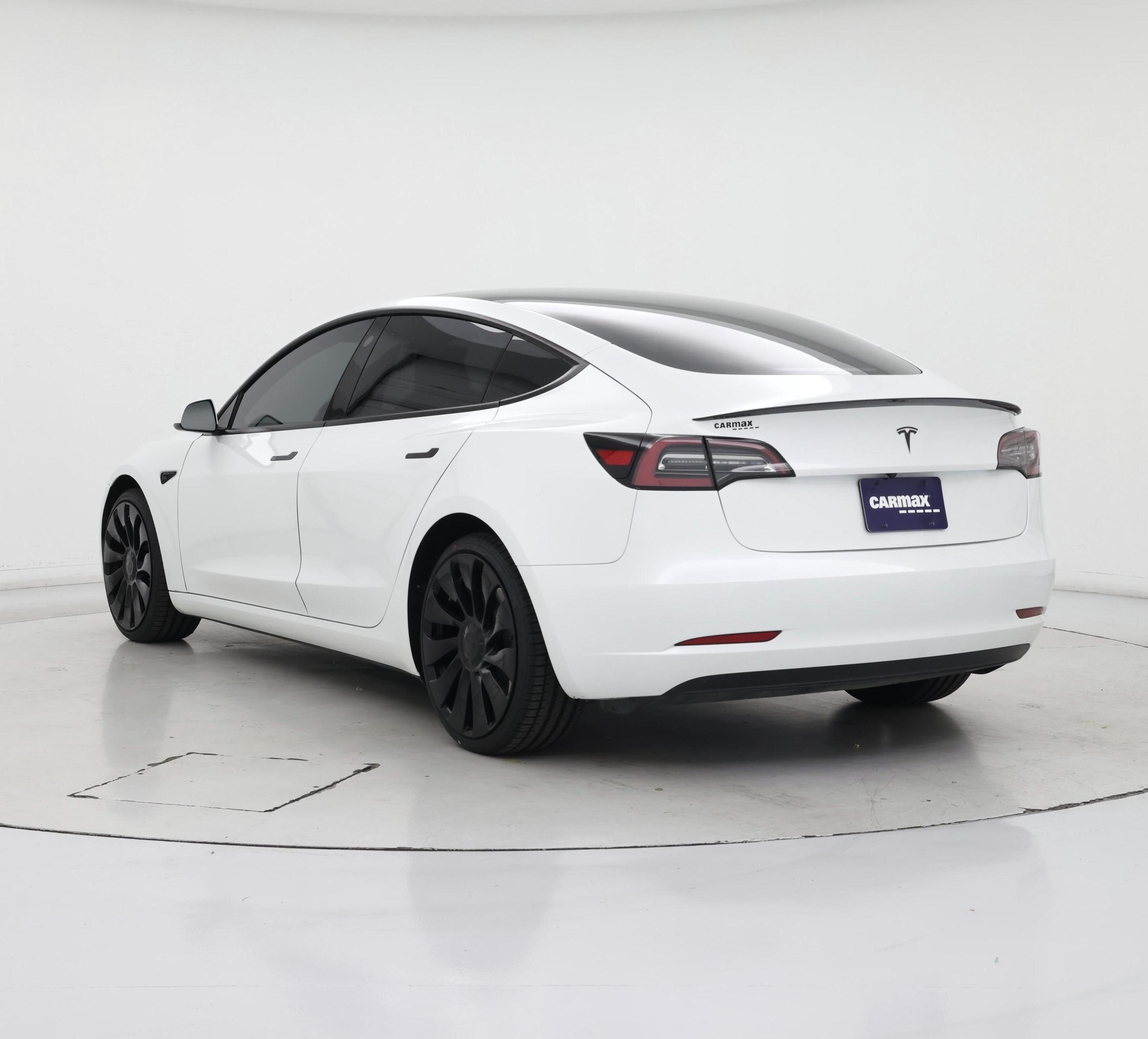 Thumbnail: 2023 Tesla Model 3 - 2