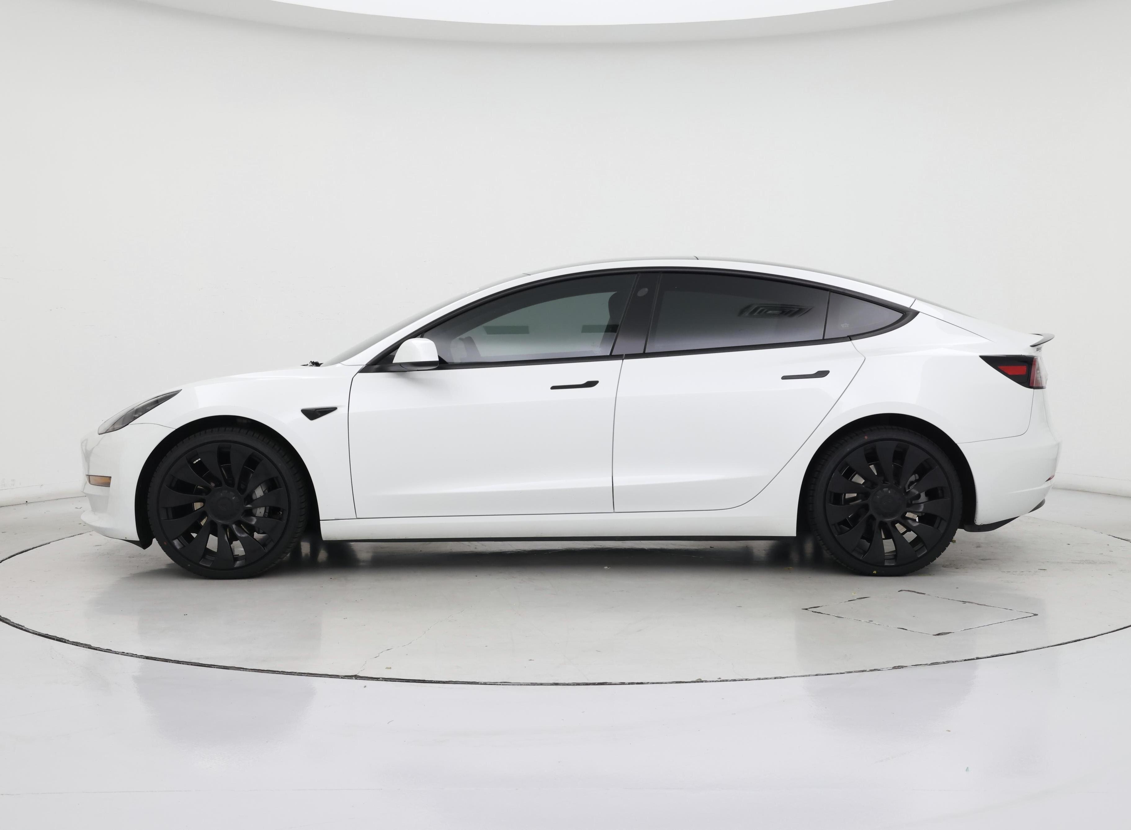 Thumbnail: 2023 Tesla Model 3 - 3
