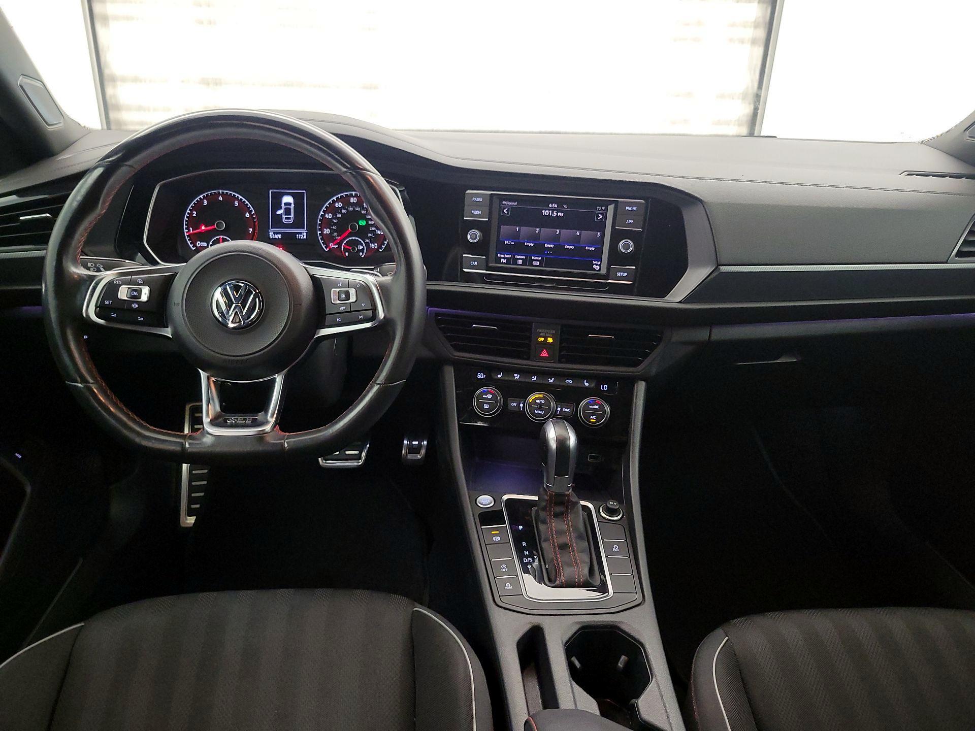 Thumbnail: 2019 Volkswagen Jetta - 9