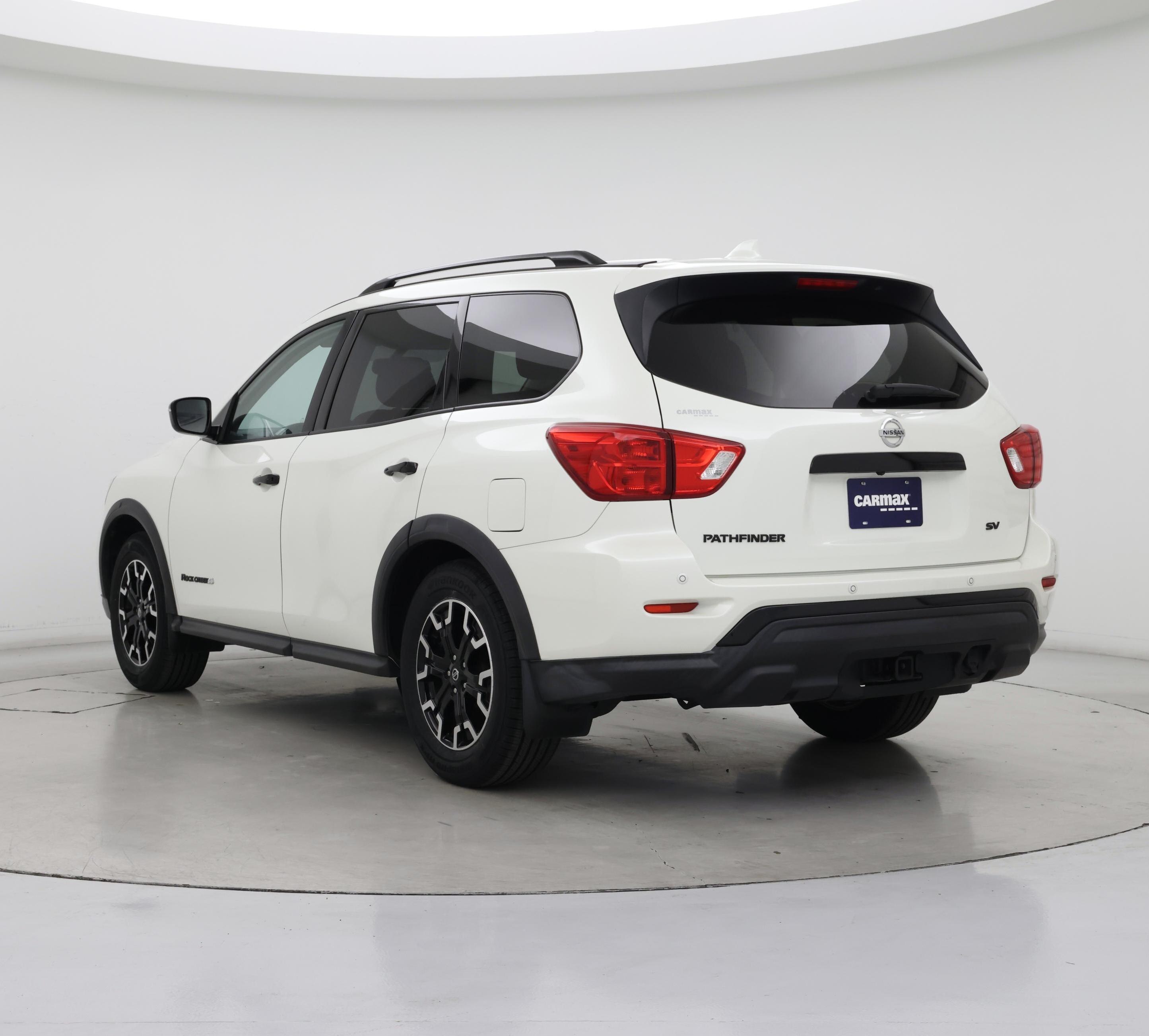 Thumbnail: 2020 Nissan Pathfinder - 2