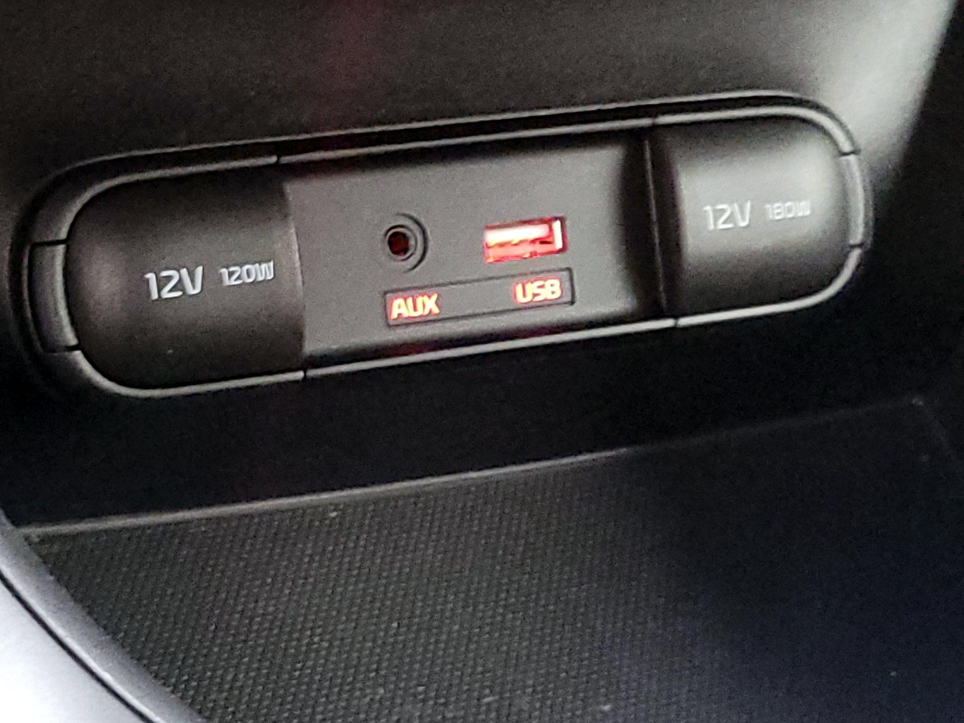 Thumbnail: 2016 Kia Soul - 18