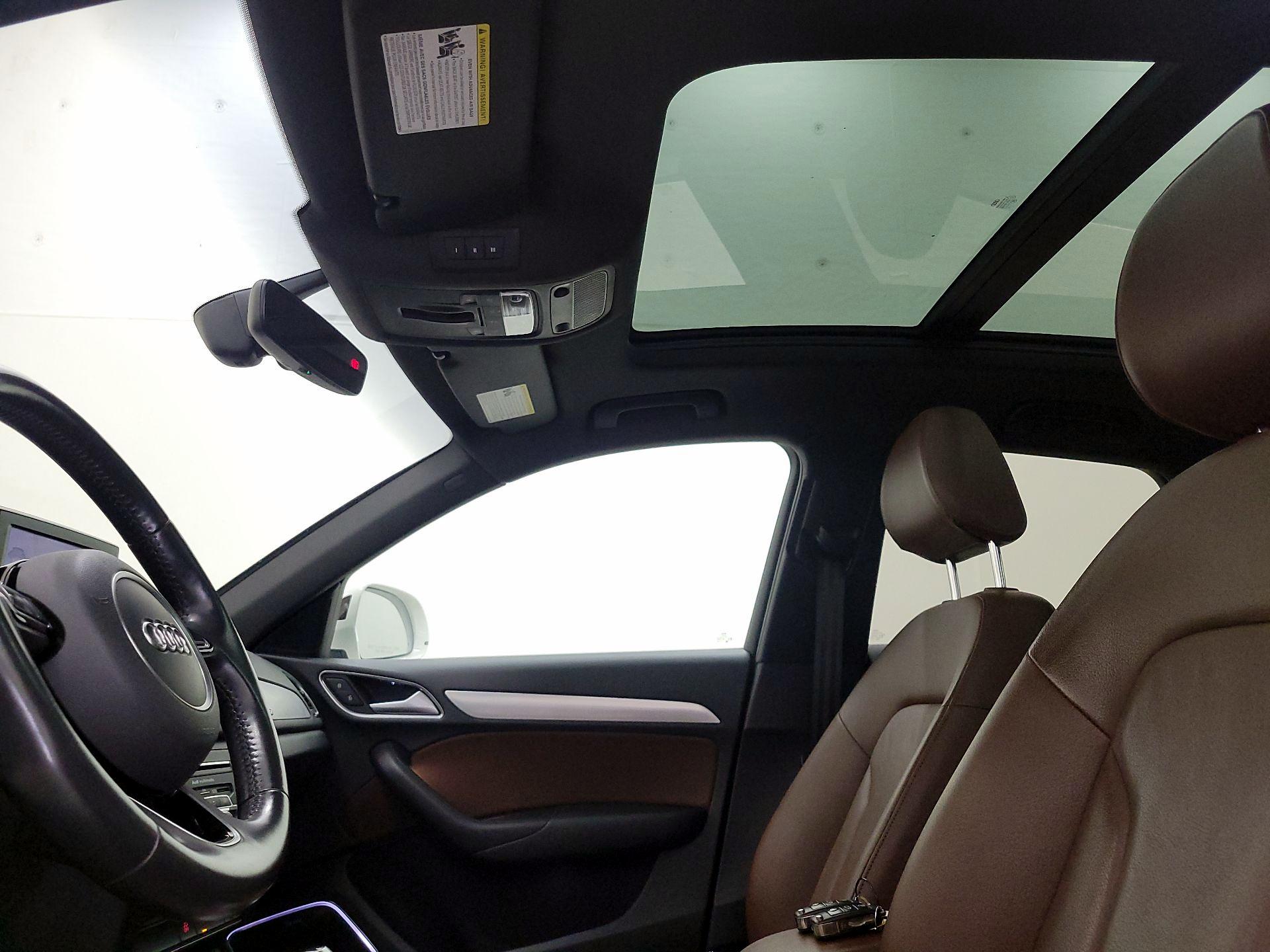 Thumbnail: 2018 Audi Q3 - 18