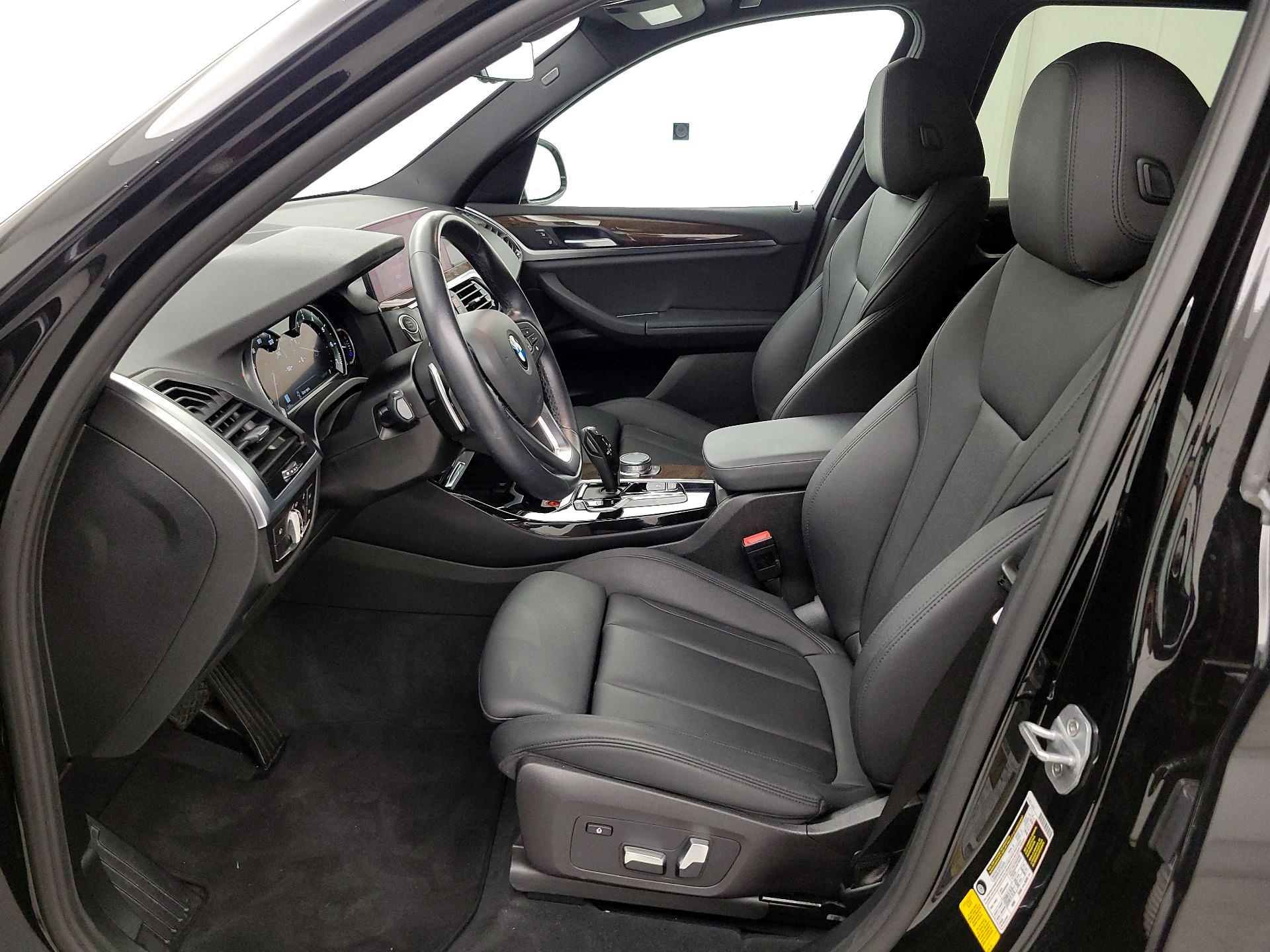 Thumbnail: 2019 BMW X3 - 11