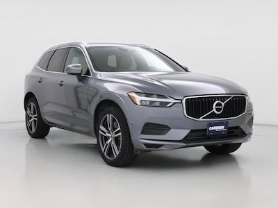 Gray 2019 Volvo XC60 T6 Momentum