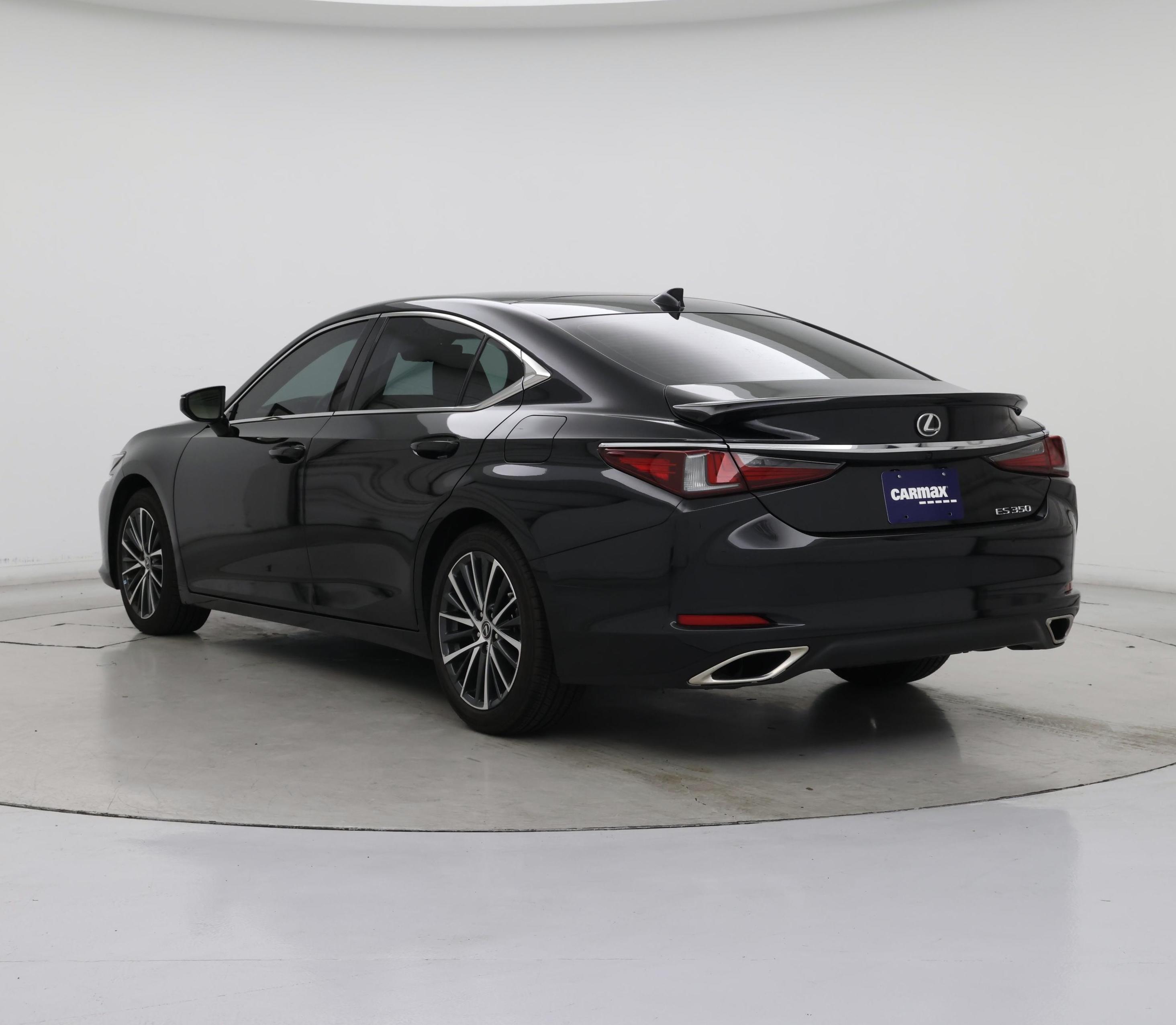 Thumbnail: 2023 Lexus ES - 2