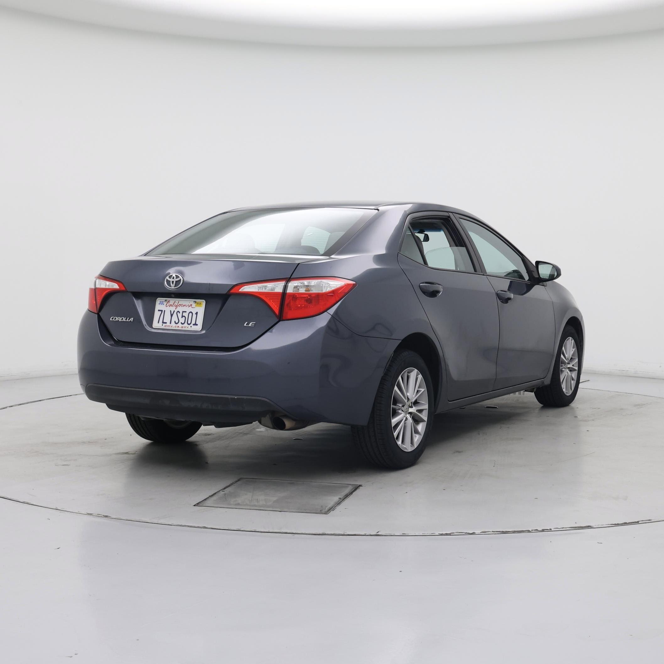 Thumbnail: 2015 Toyota Corolla - 8