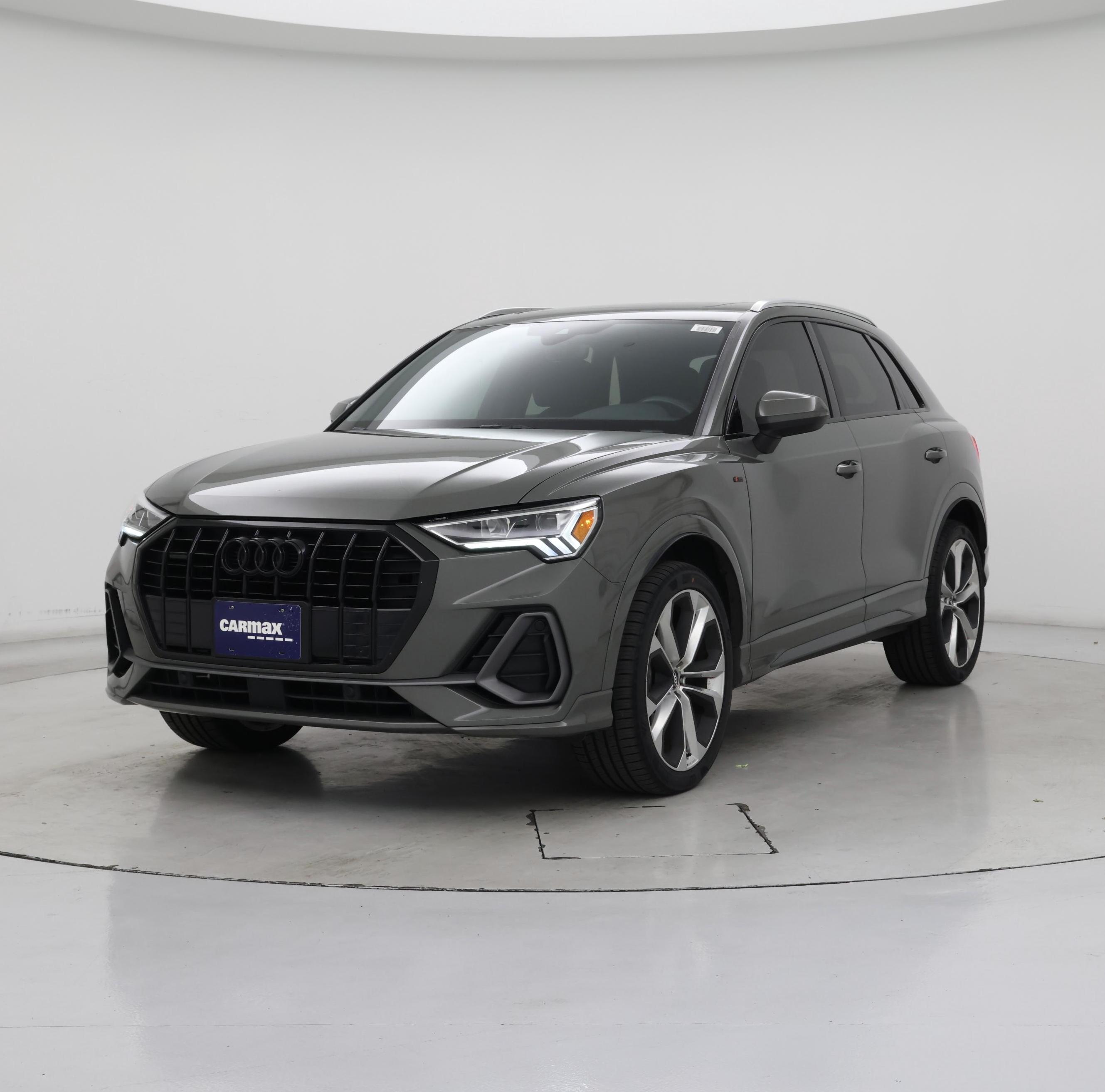 Thumbnail: 2020 Audi Q3 - 4