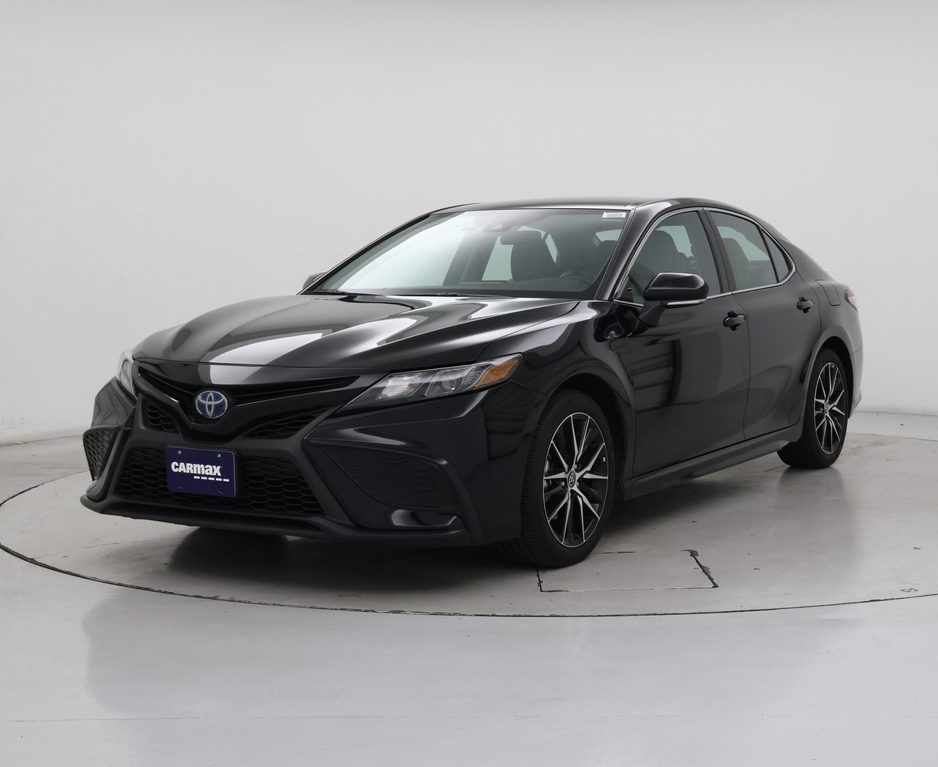 Thumbnail: 2023 Toyota Camry - 4